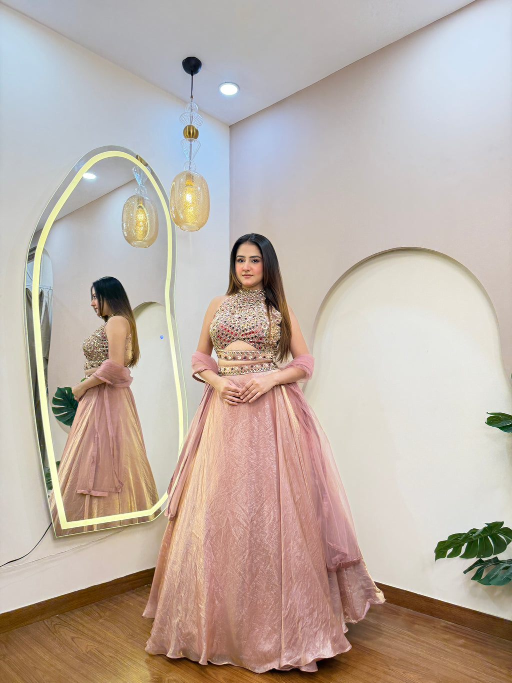 E270 3PC LEHENGA WITH CHOLI