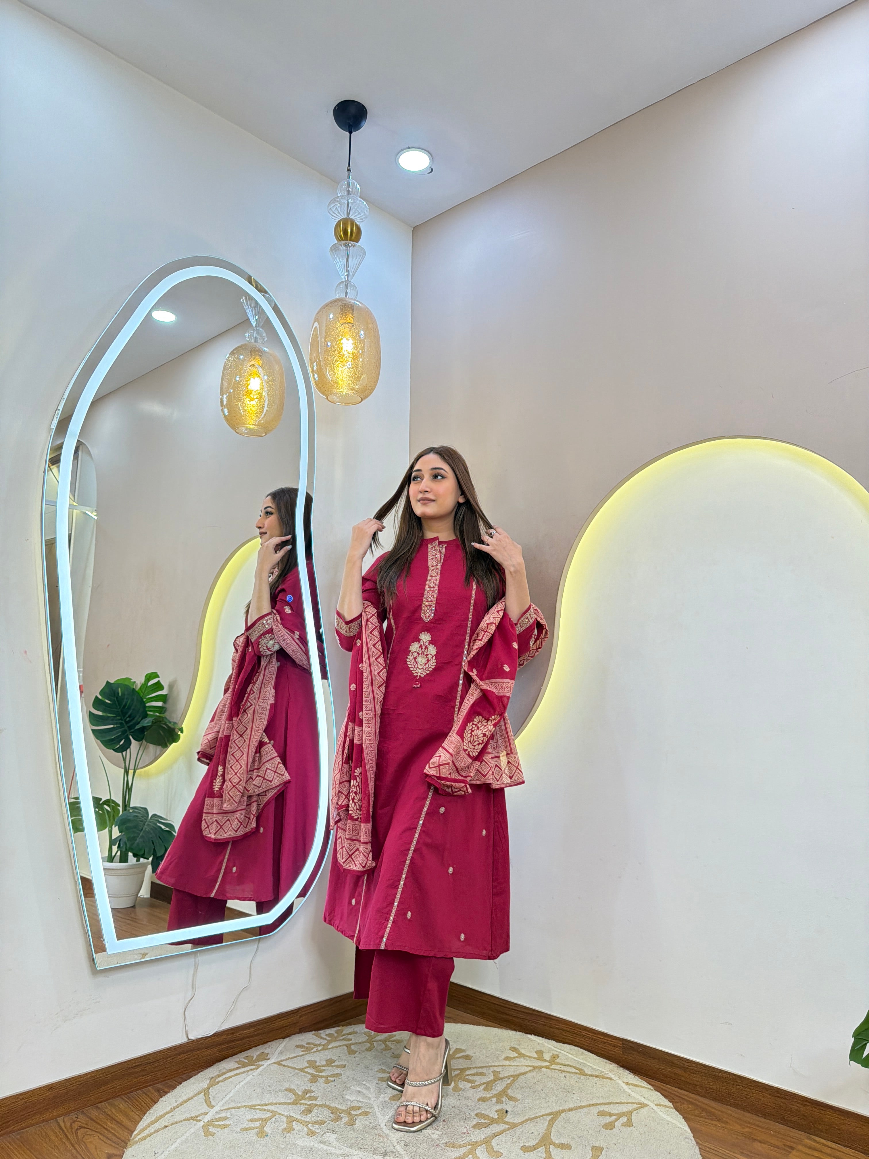 D661  3Pc Suit