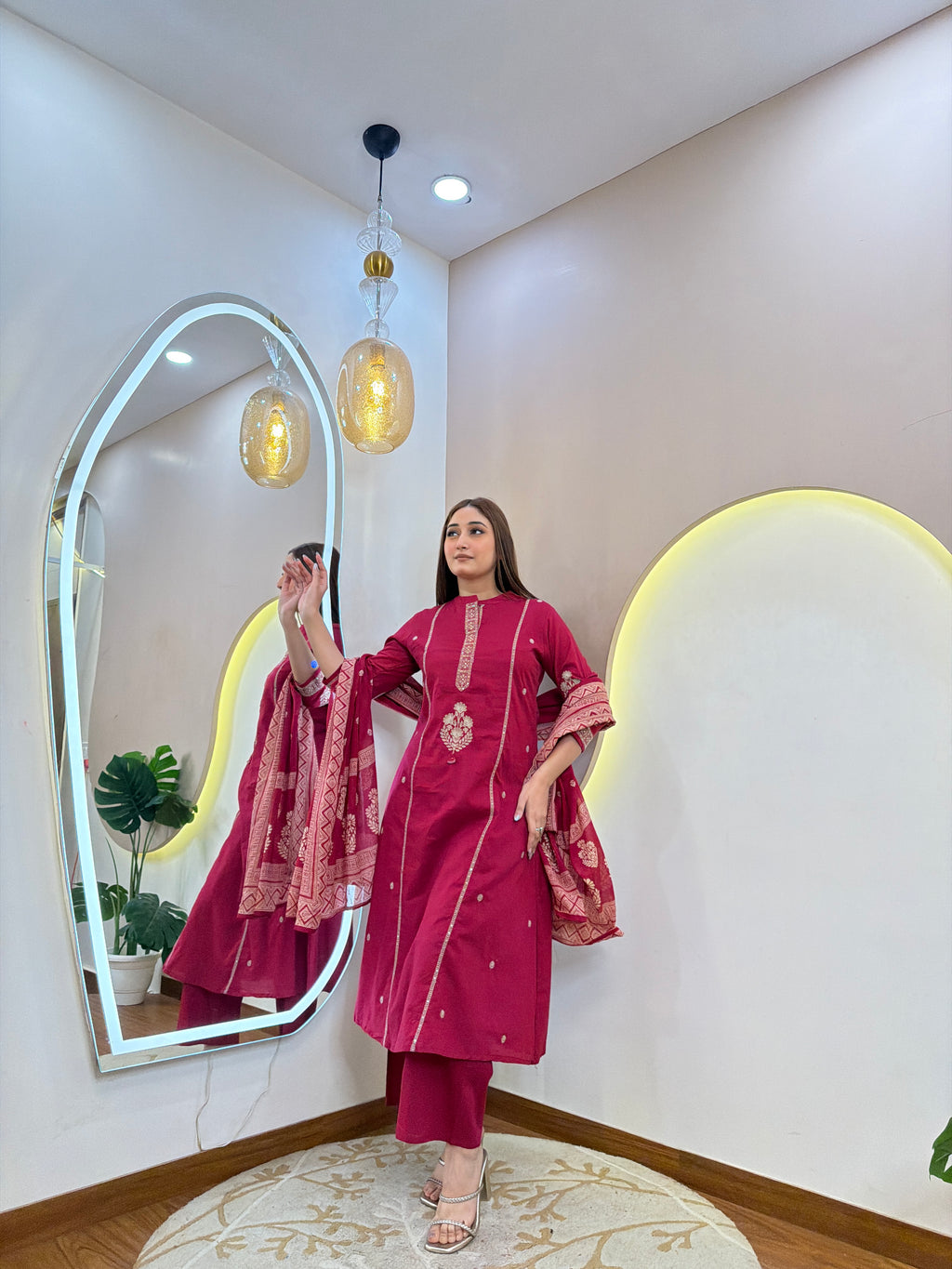 D661  3Pc Suit