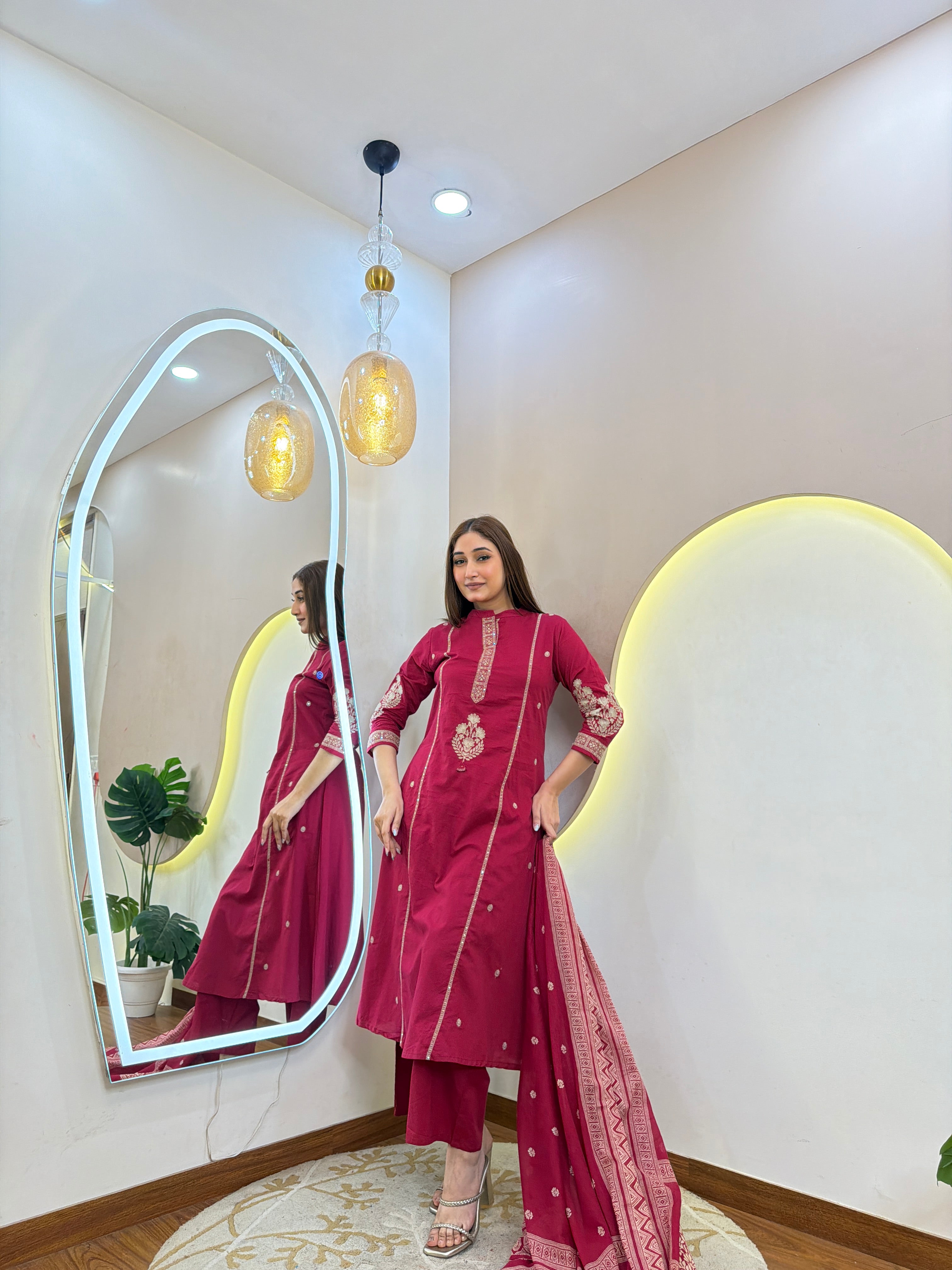 D661  3Pc Suit