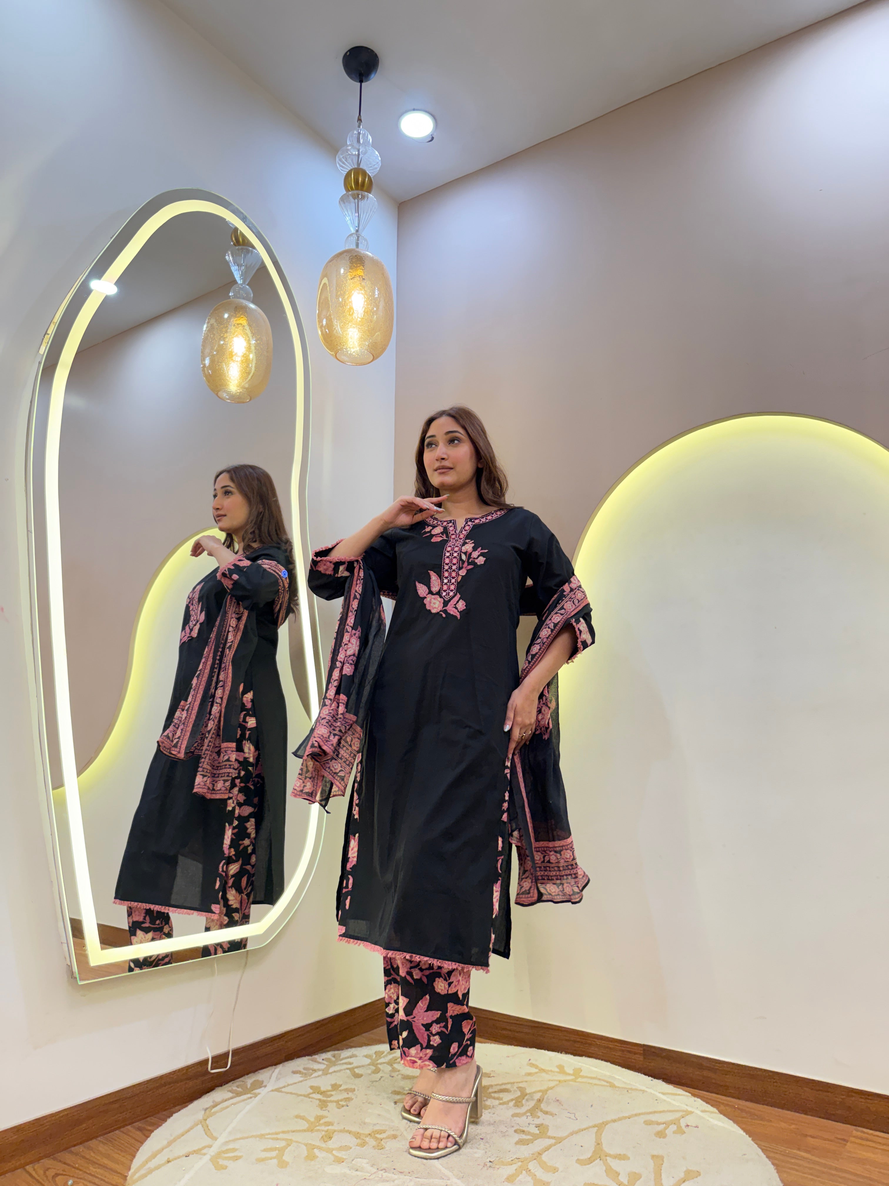 D490 3Pc Suit