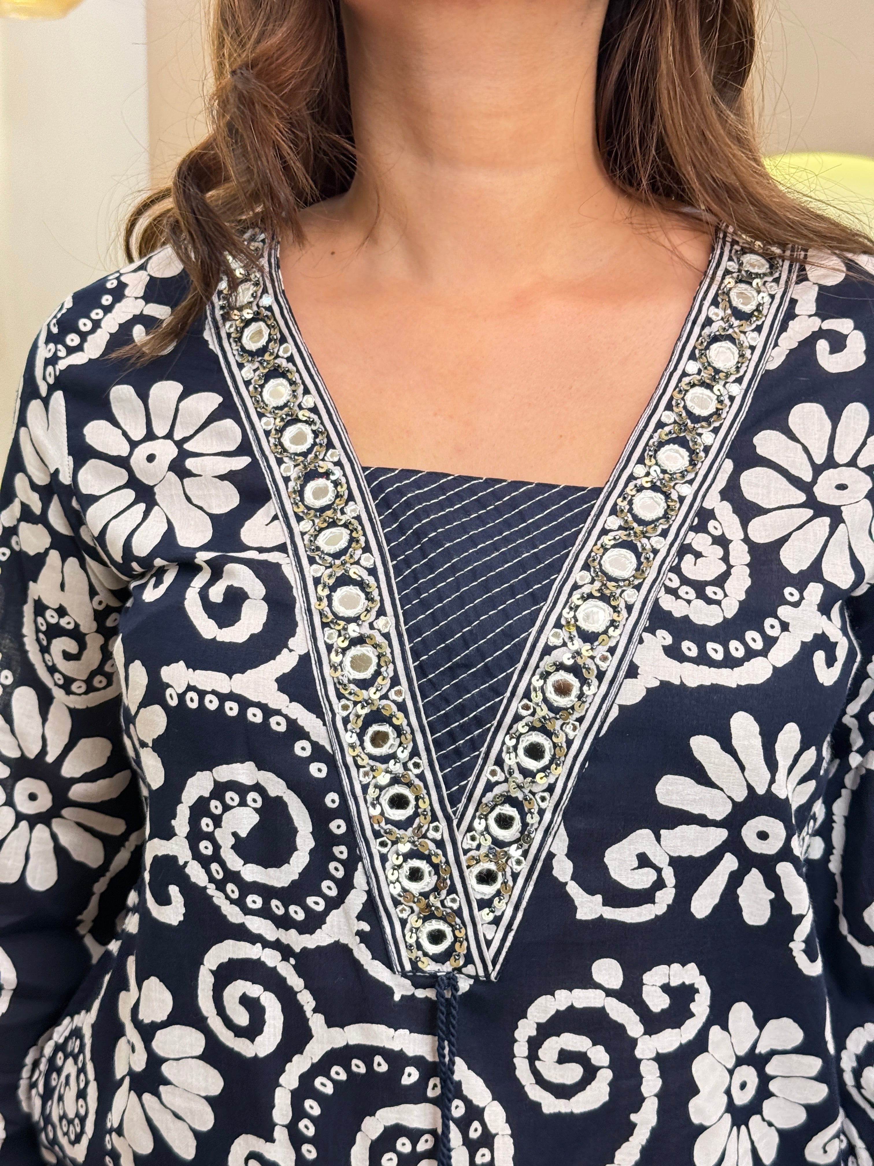 D486  3Pc Suit