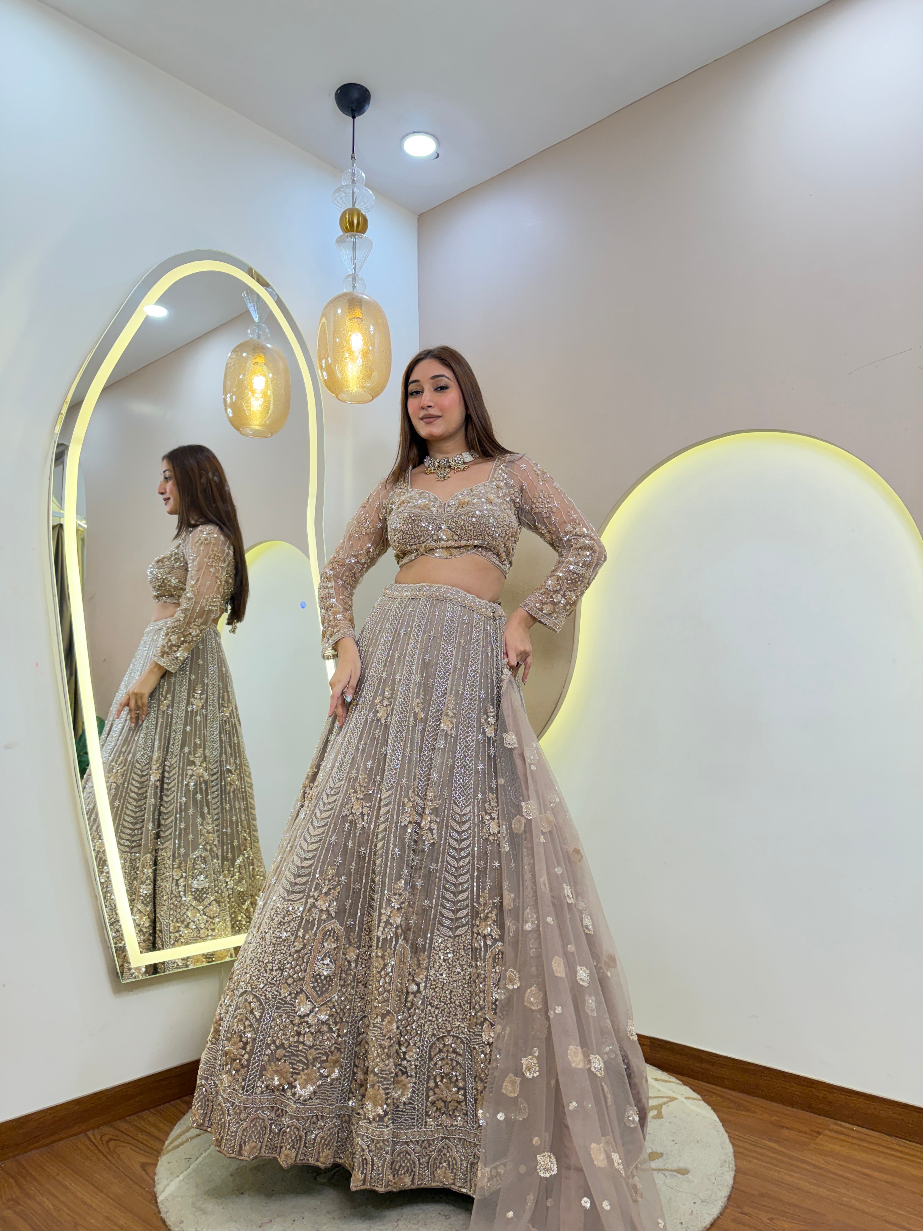 D375  LEHNGA CHOLI