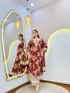 D676  3Pc Suit