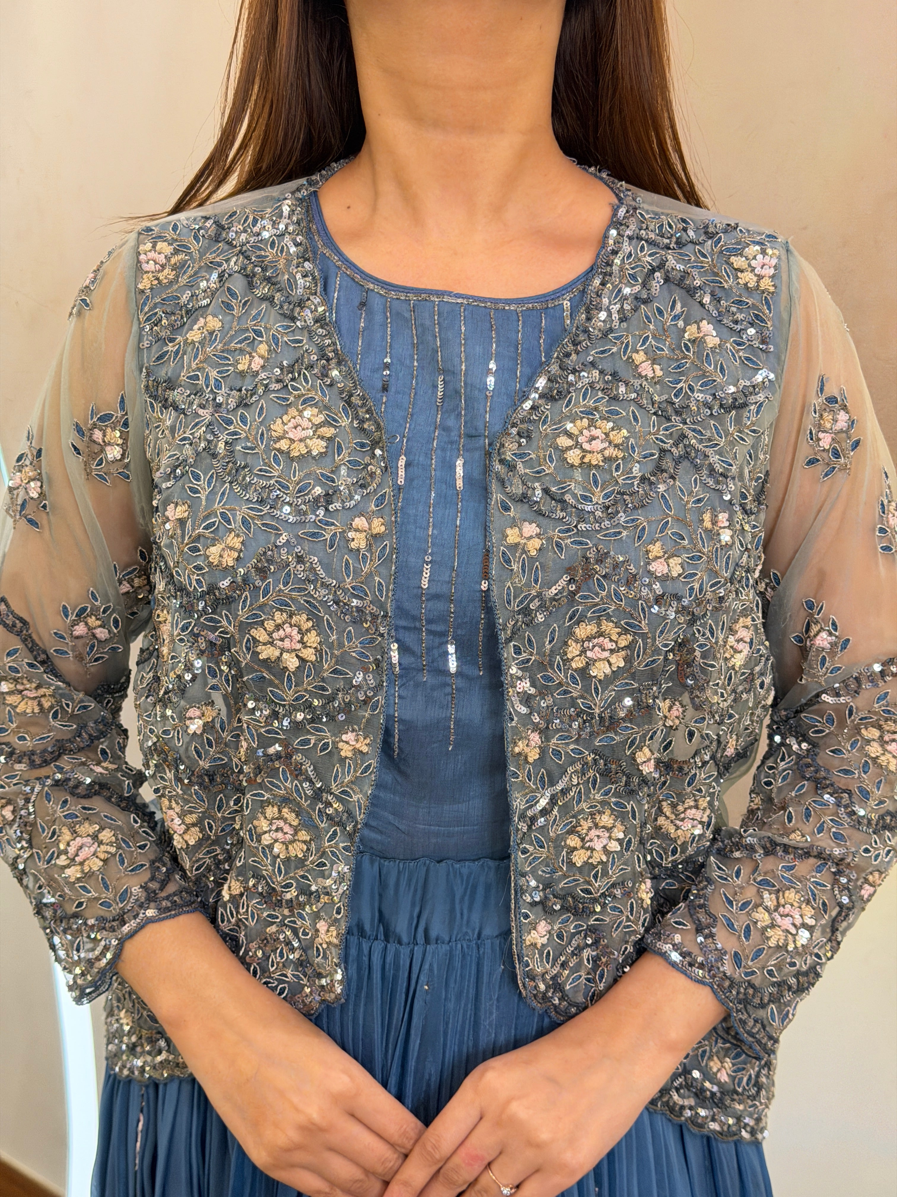 Ac01 CROP TOP SKIRT WID JECKET