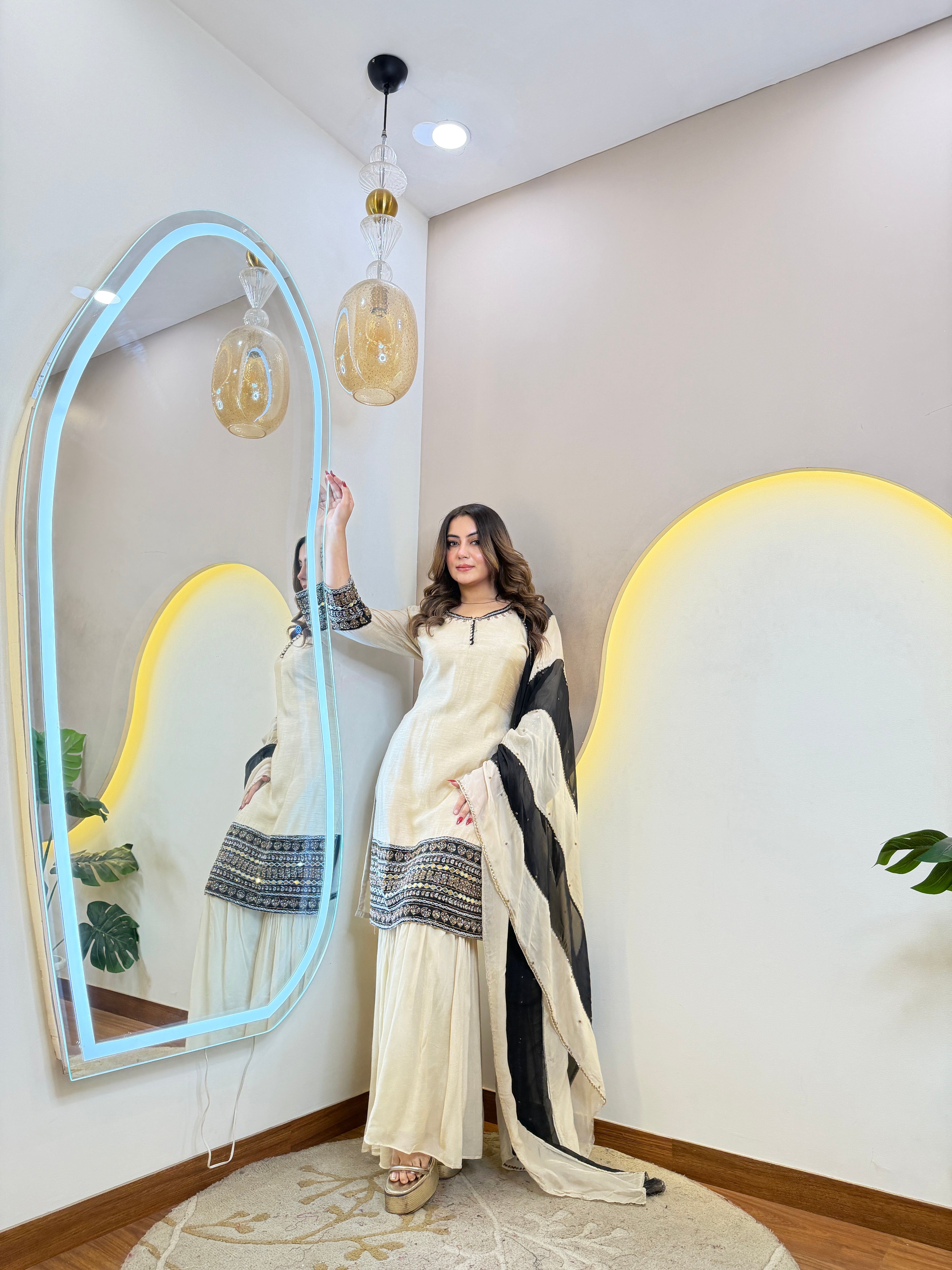 C563 PARTY WEAR SUIT