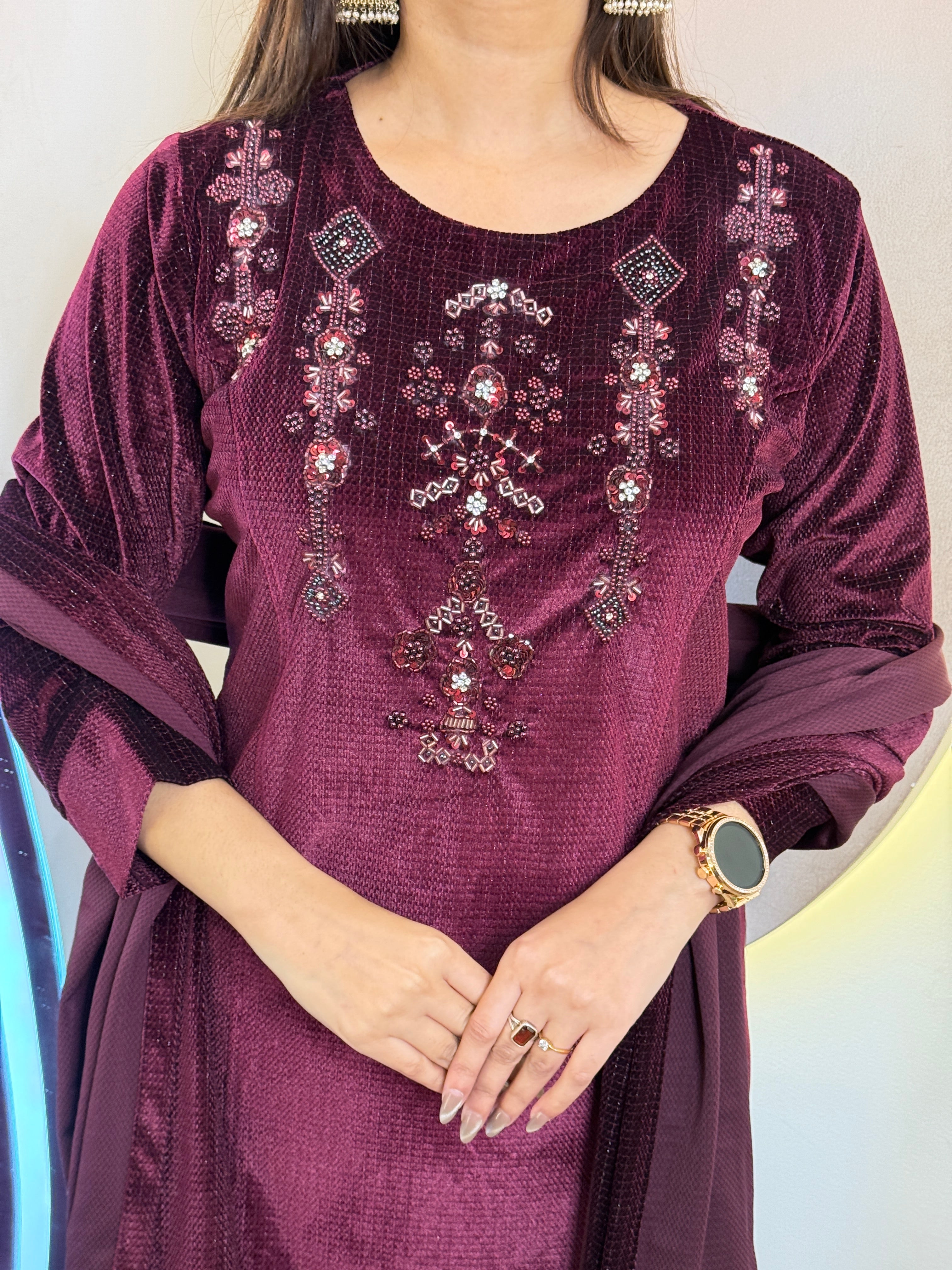 NASEEMA  VELVET 3pc. SET