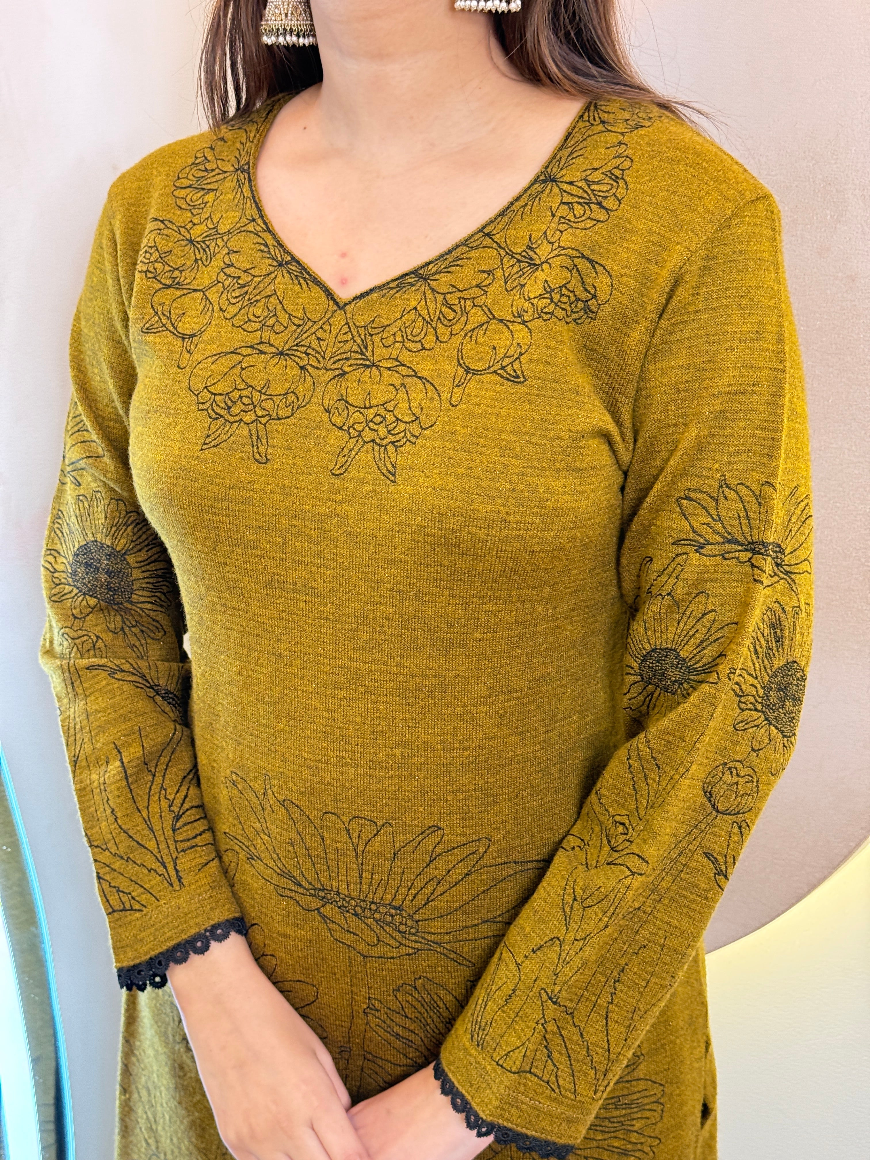 MEHNDI COLOUR OUTFIT WOOLEN 3pc SET