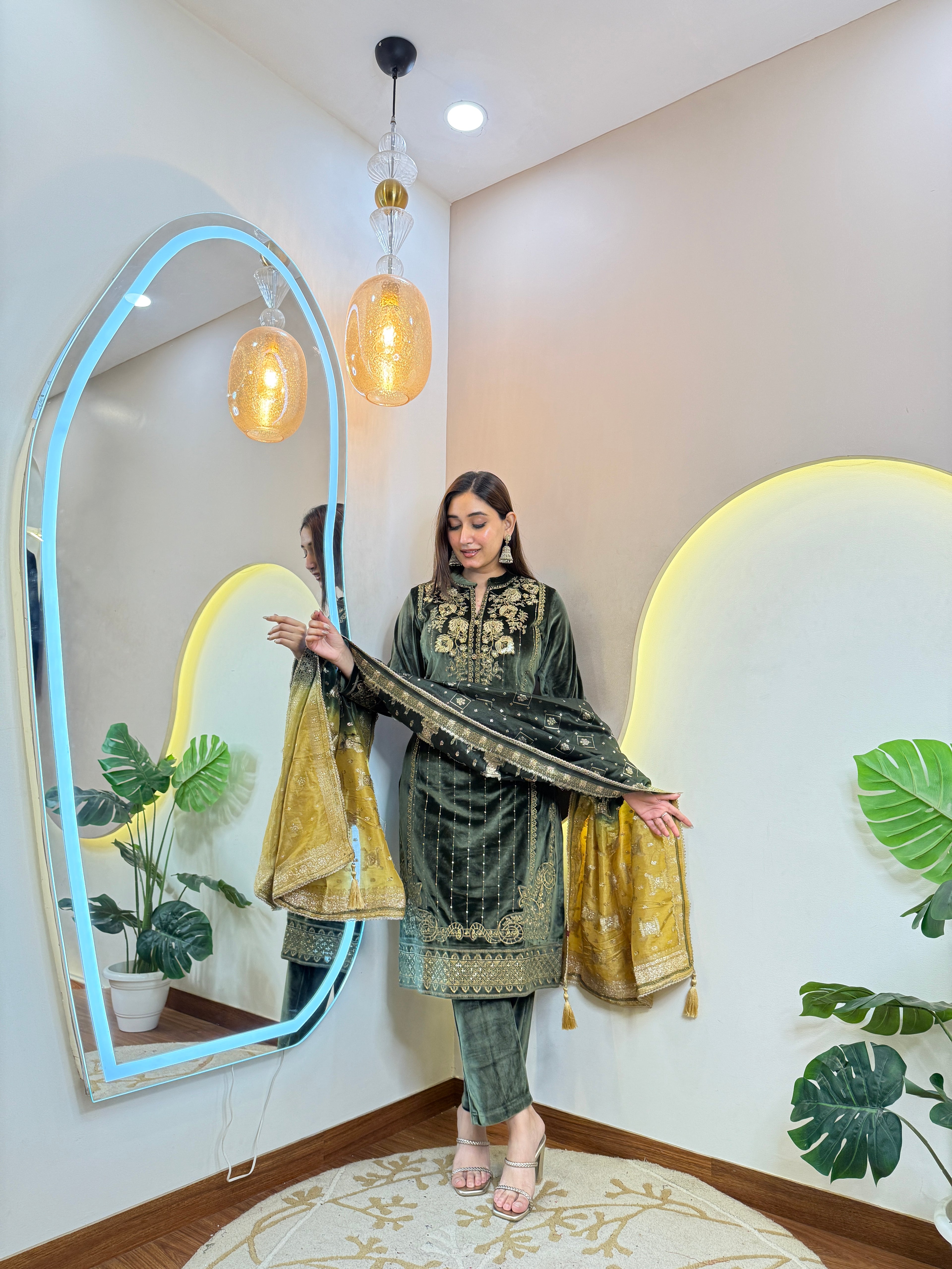 GREEN OUTFIT  WOOLEN 3pc SET