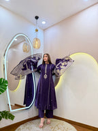 D661  3Pc Suit