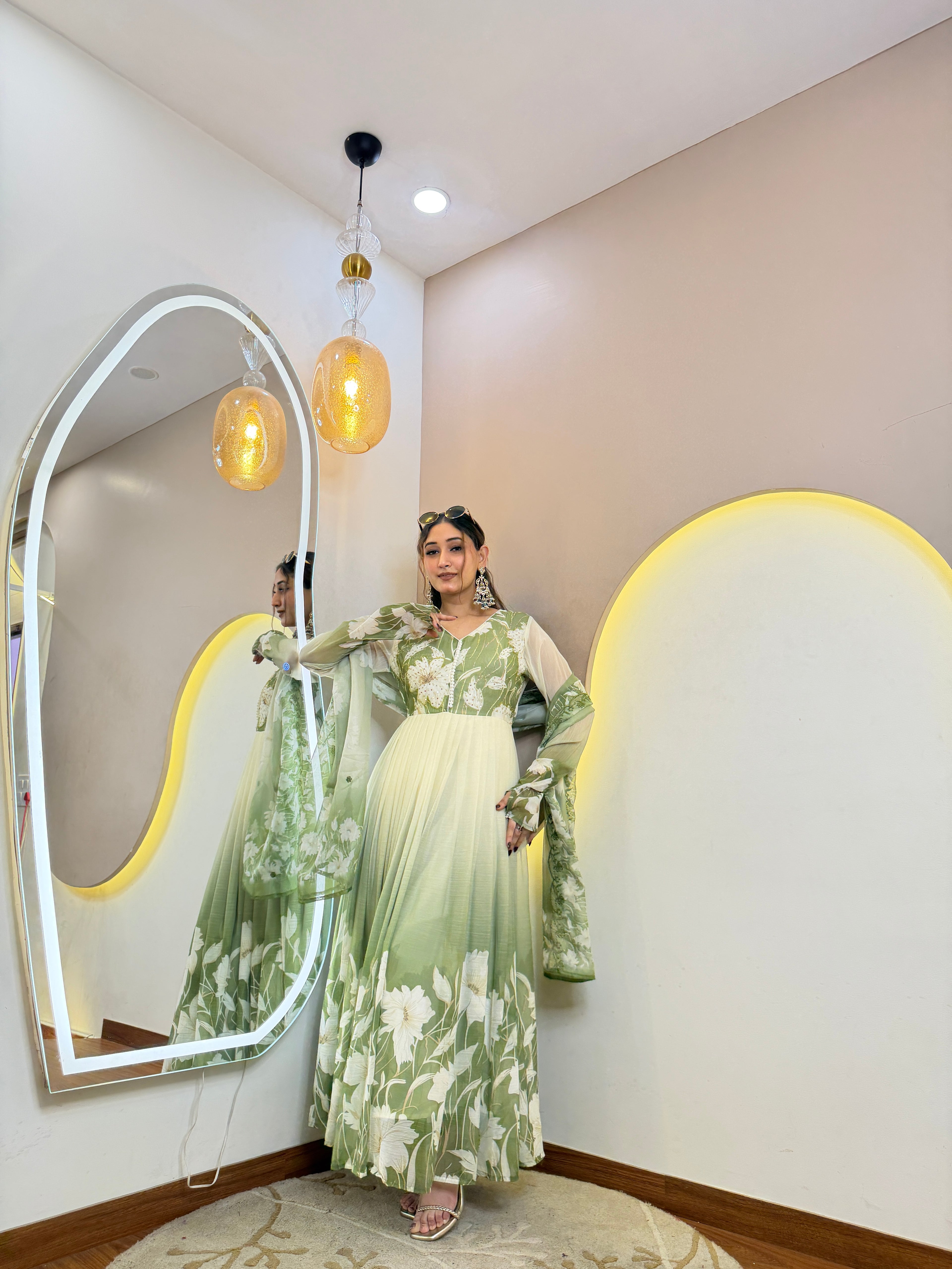 D540  ANARKALI PANT SUIT OUTFIT  GOWN