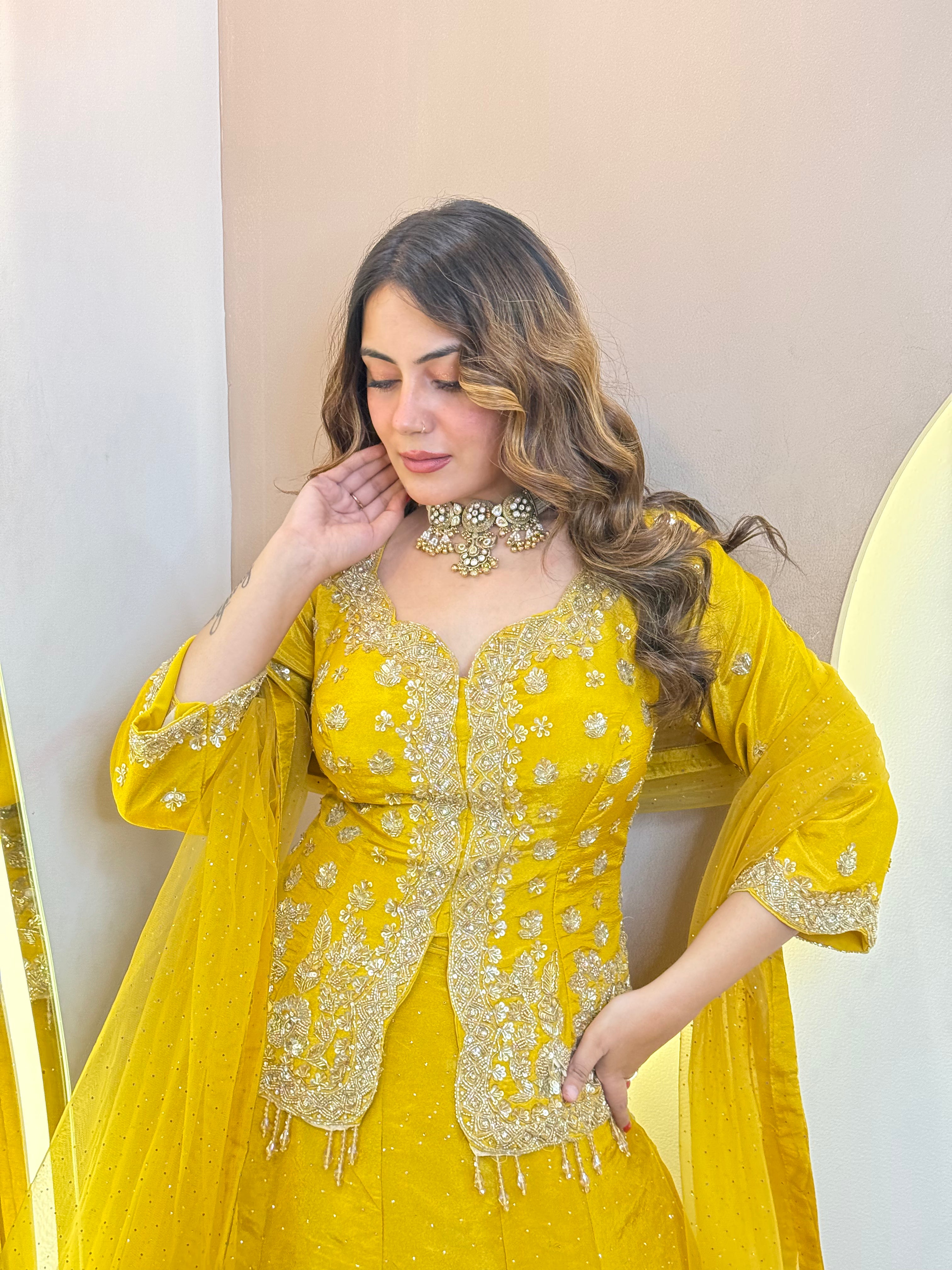 C824 ASMA  OUTFIT LEHNGA CHOLI