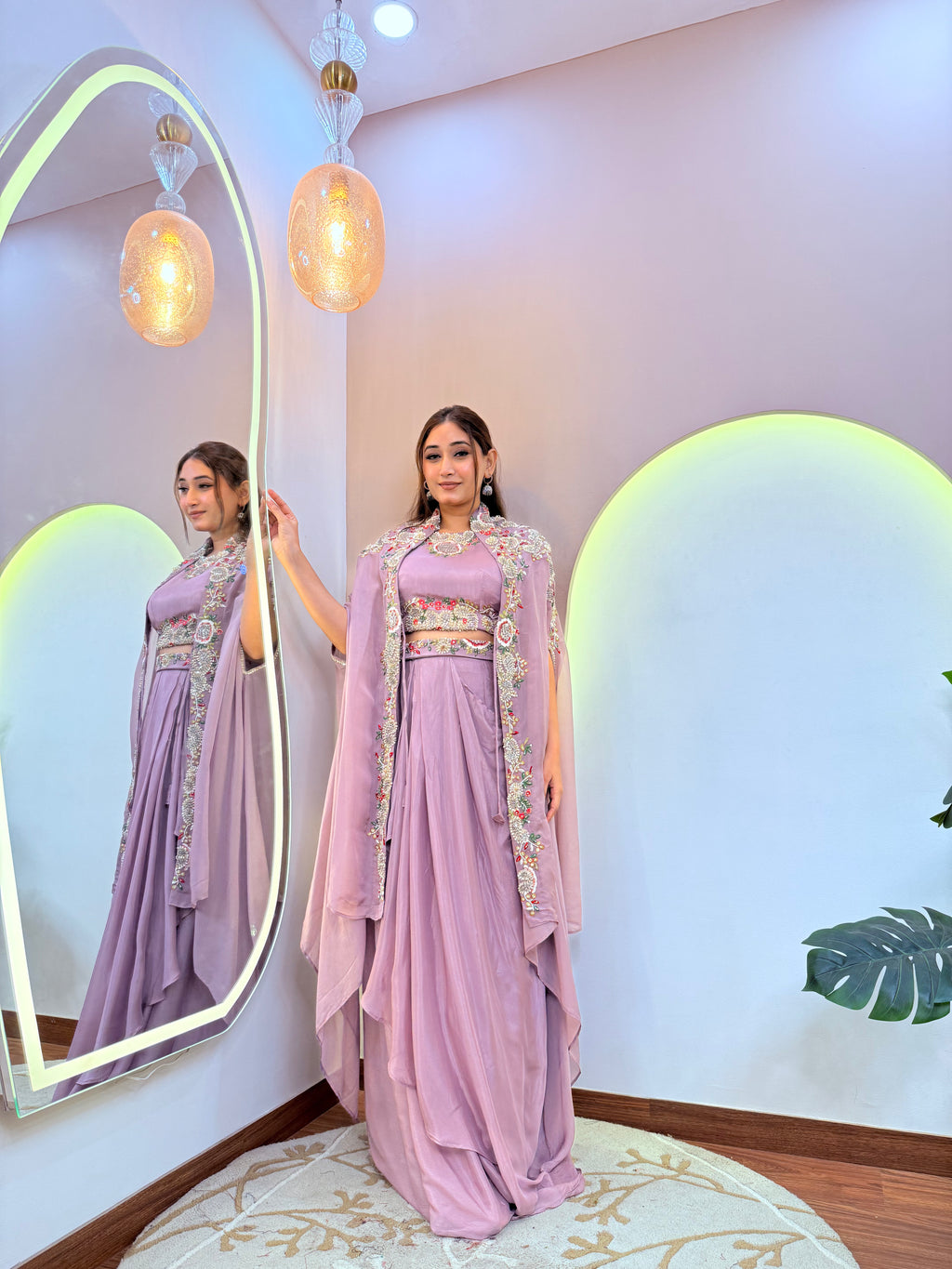 "NAZRAANA" CAPE STYLE