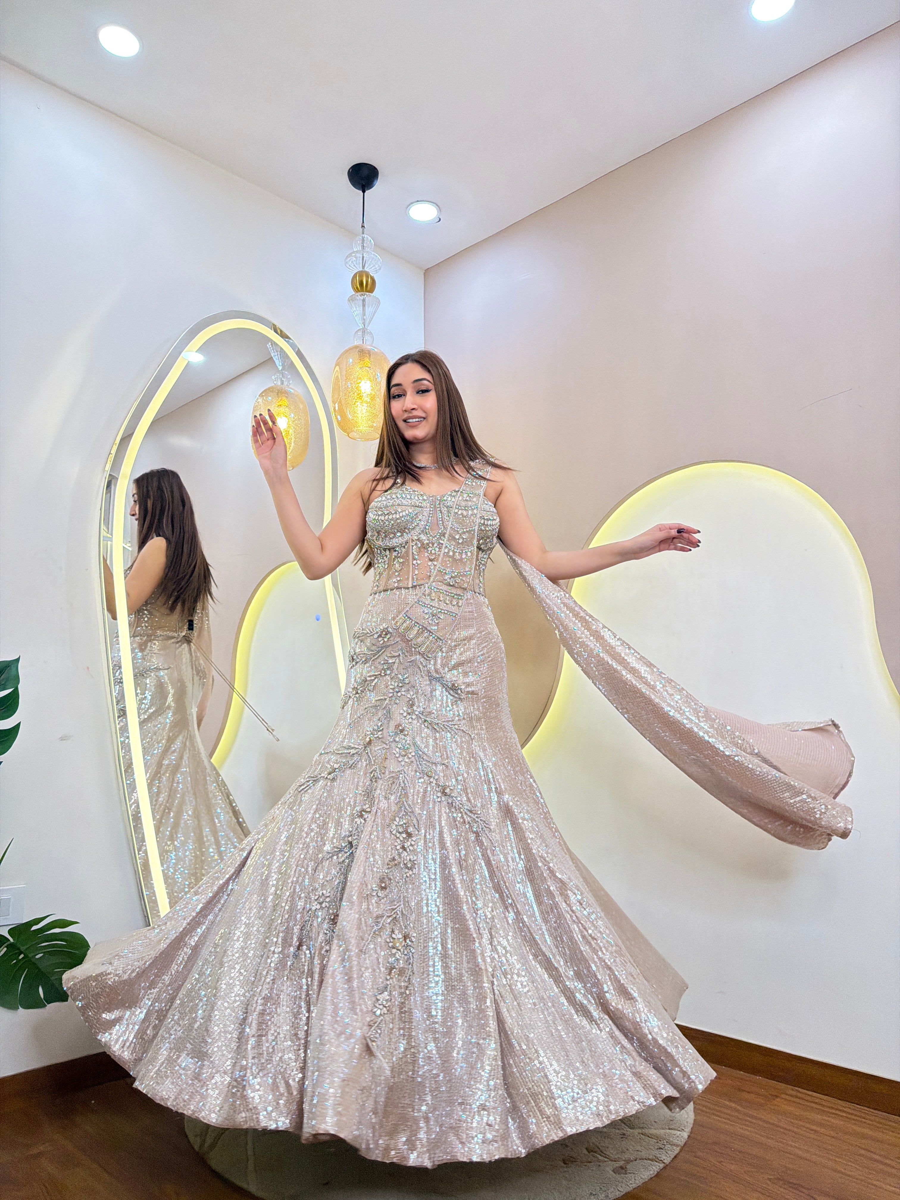 D731  LEHNGA CHOLI