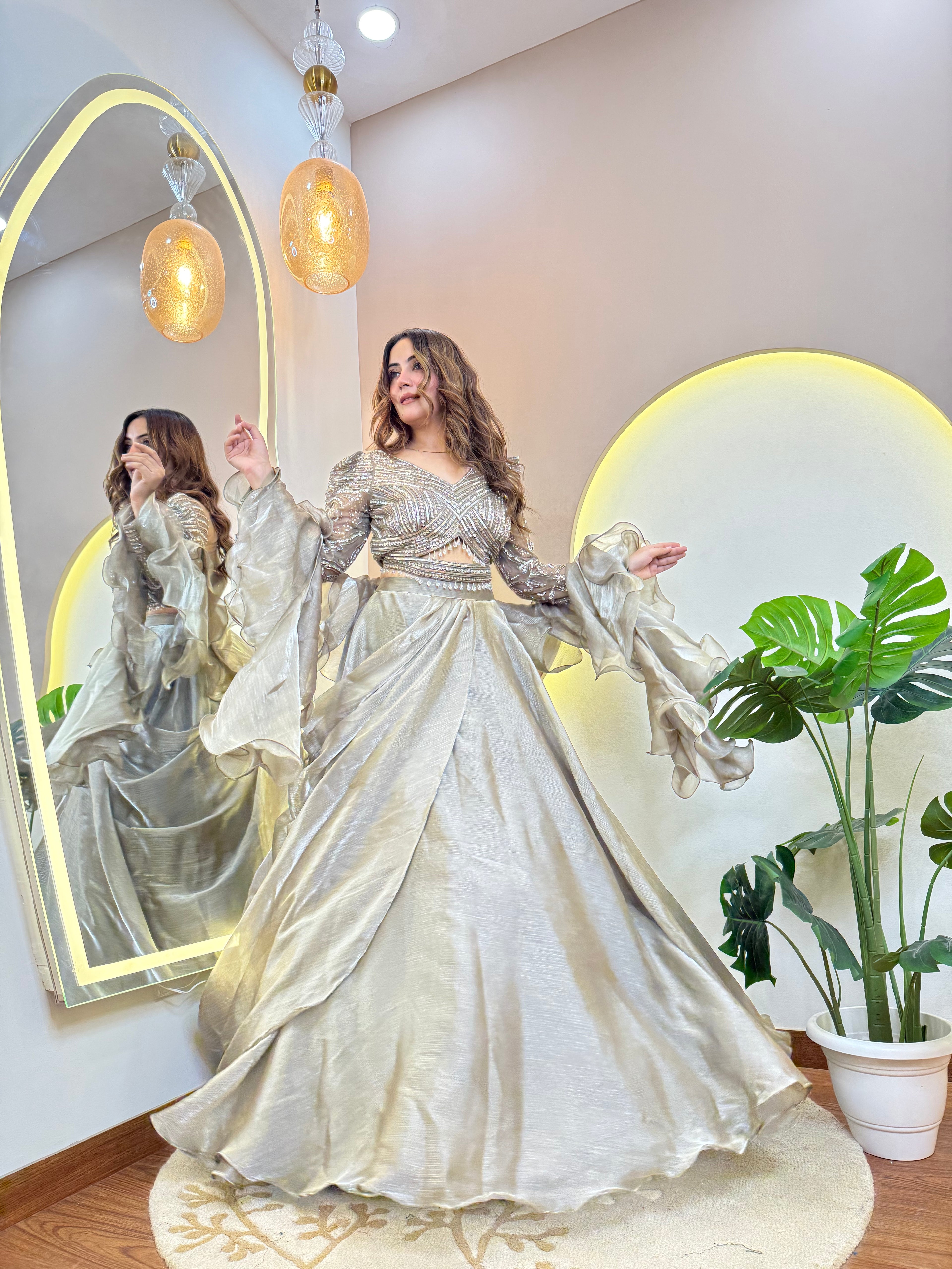 "NARGIS" CROP TOP SKIRT