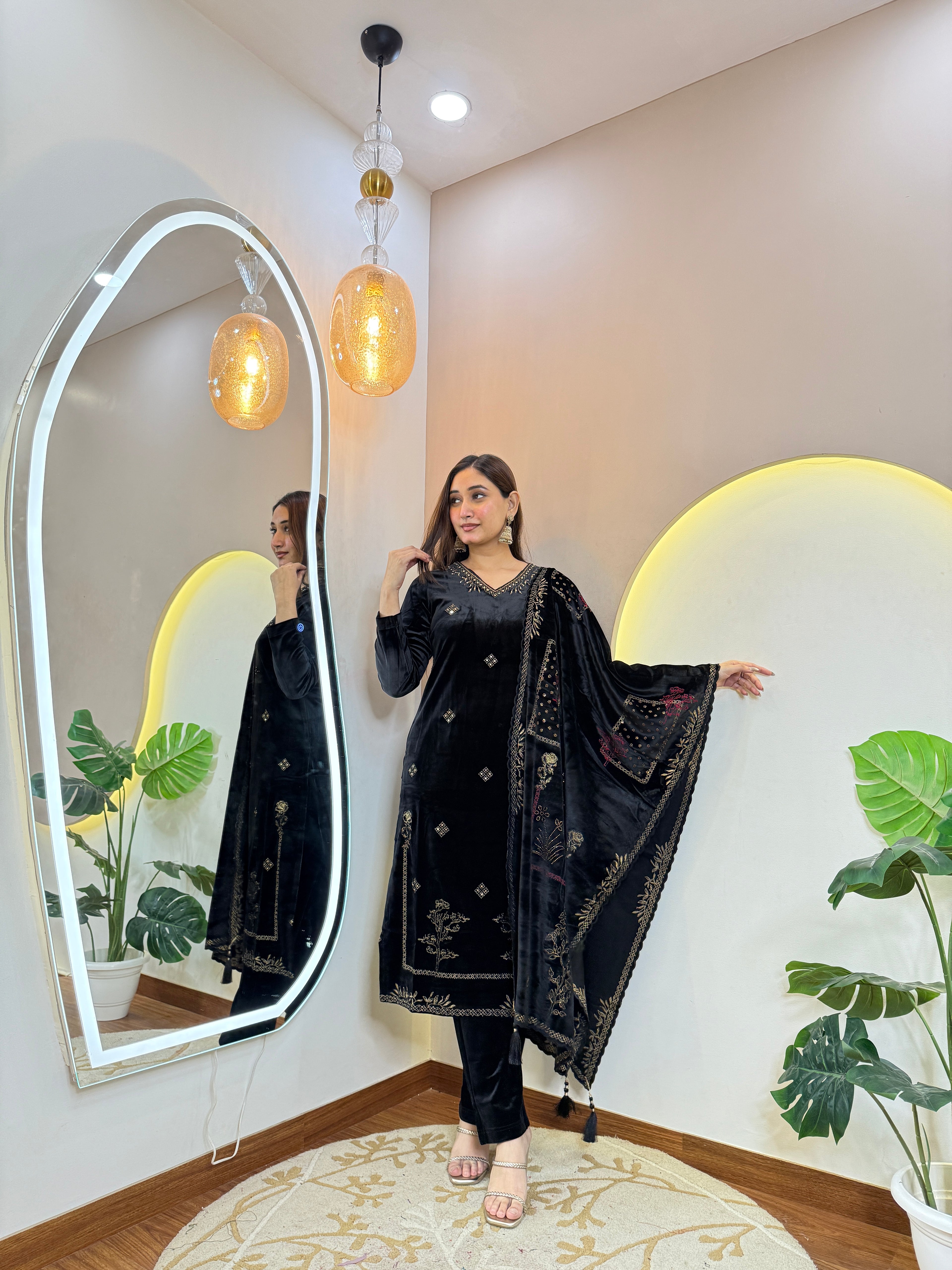 FENAL OUTFIT  WOOLEN 3pc SET