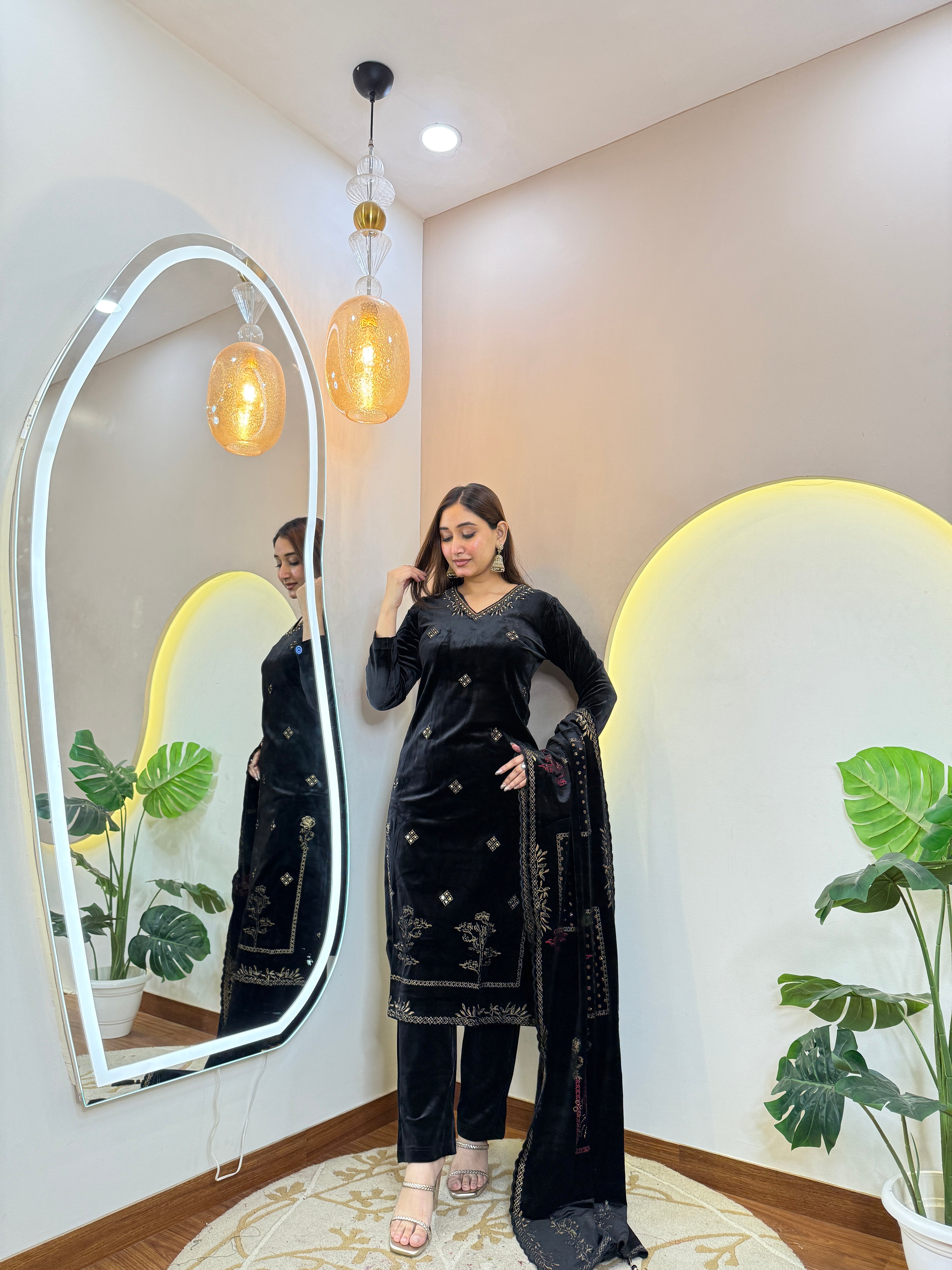 FENAL OUTFIT  WOOLEN 3pc SET