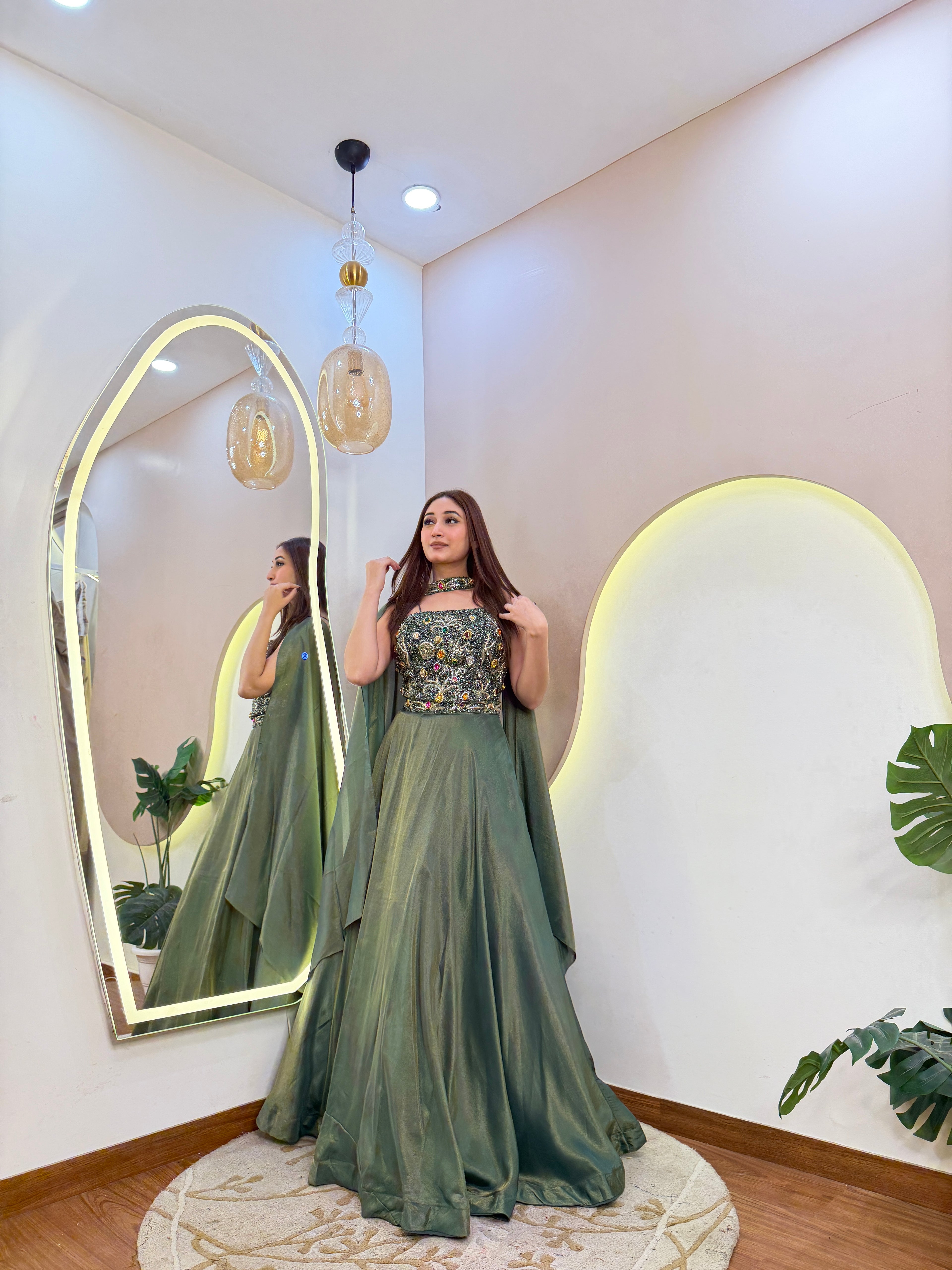 D734   LEHNGA CHOLI