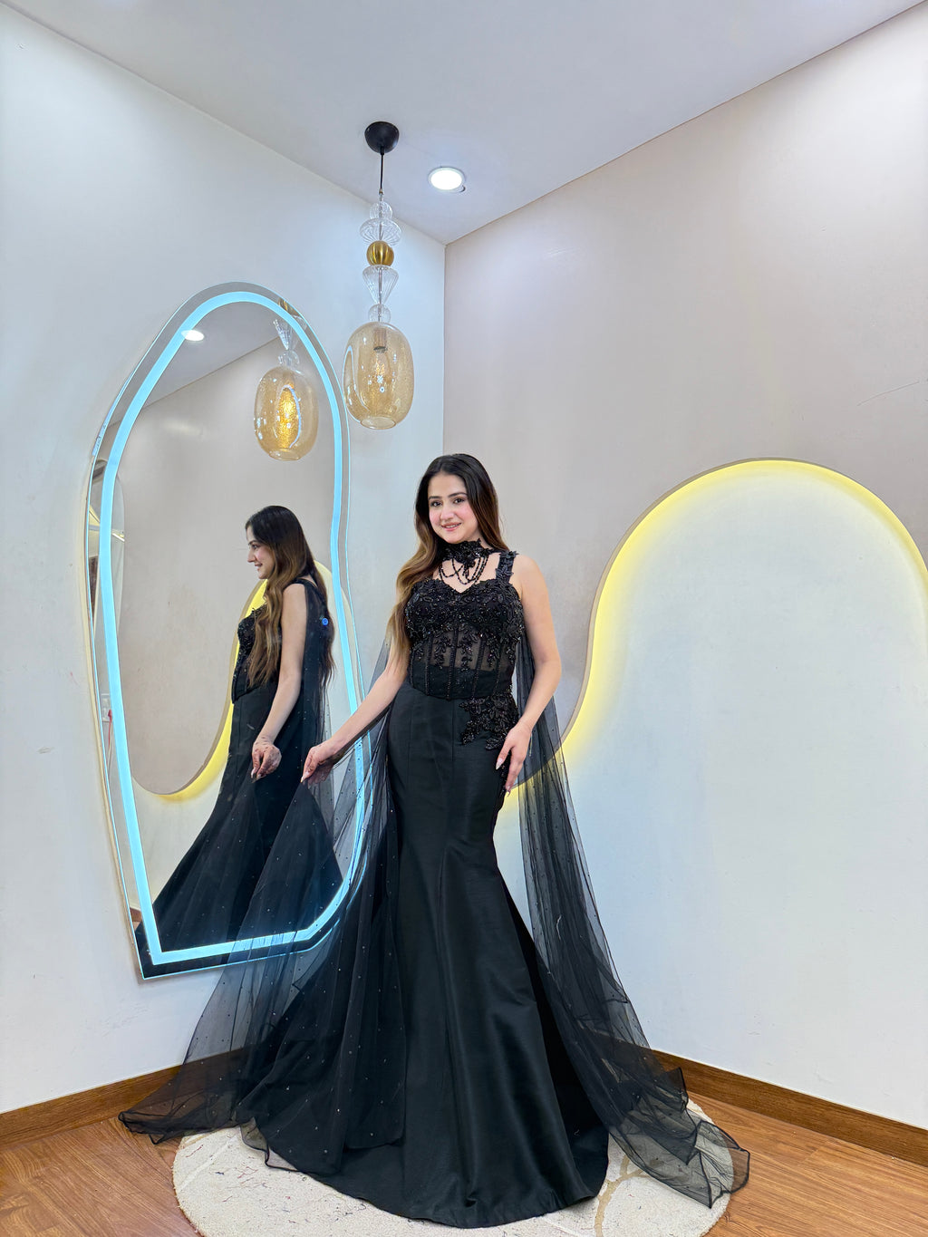 D832   LEHNGA CHOLI