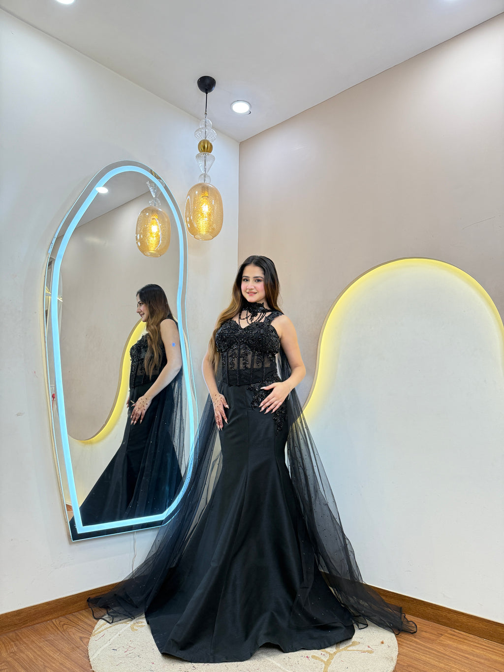 D832   LEHNGA CHOLI