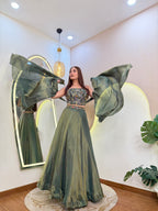 D734   LEHNGA CHOLI