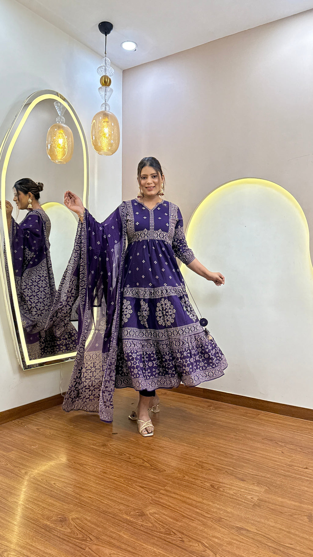 D658  ANARKALI PANT SUIT OUTFIT  GOWN