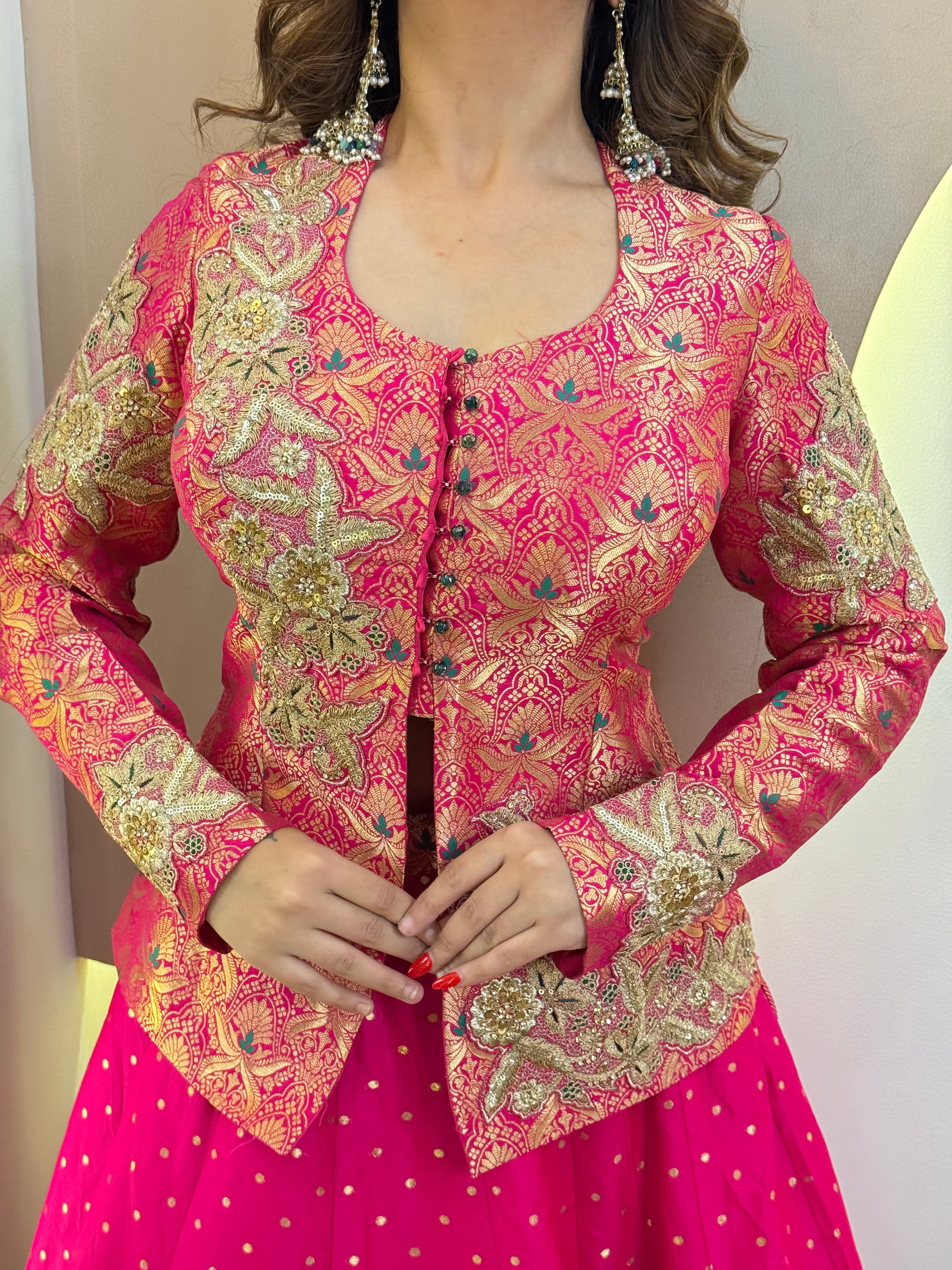 AASMA  OUTFIT LEHNGA CHOLI