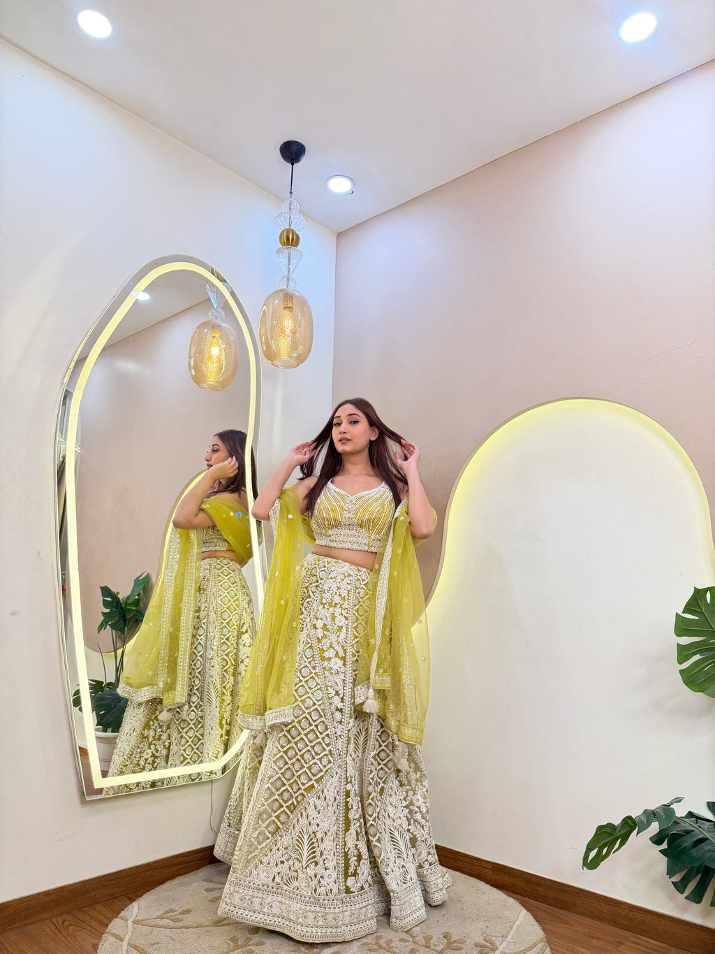 S249  LEHNGA CHOLI