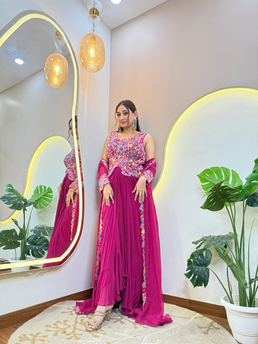 "NAZIMA " CAPE STYLE