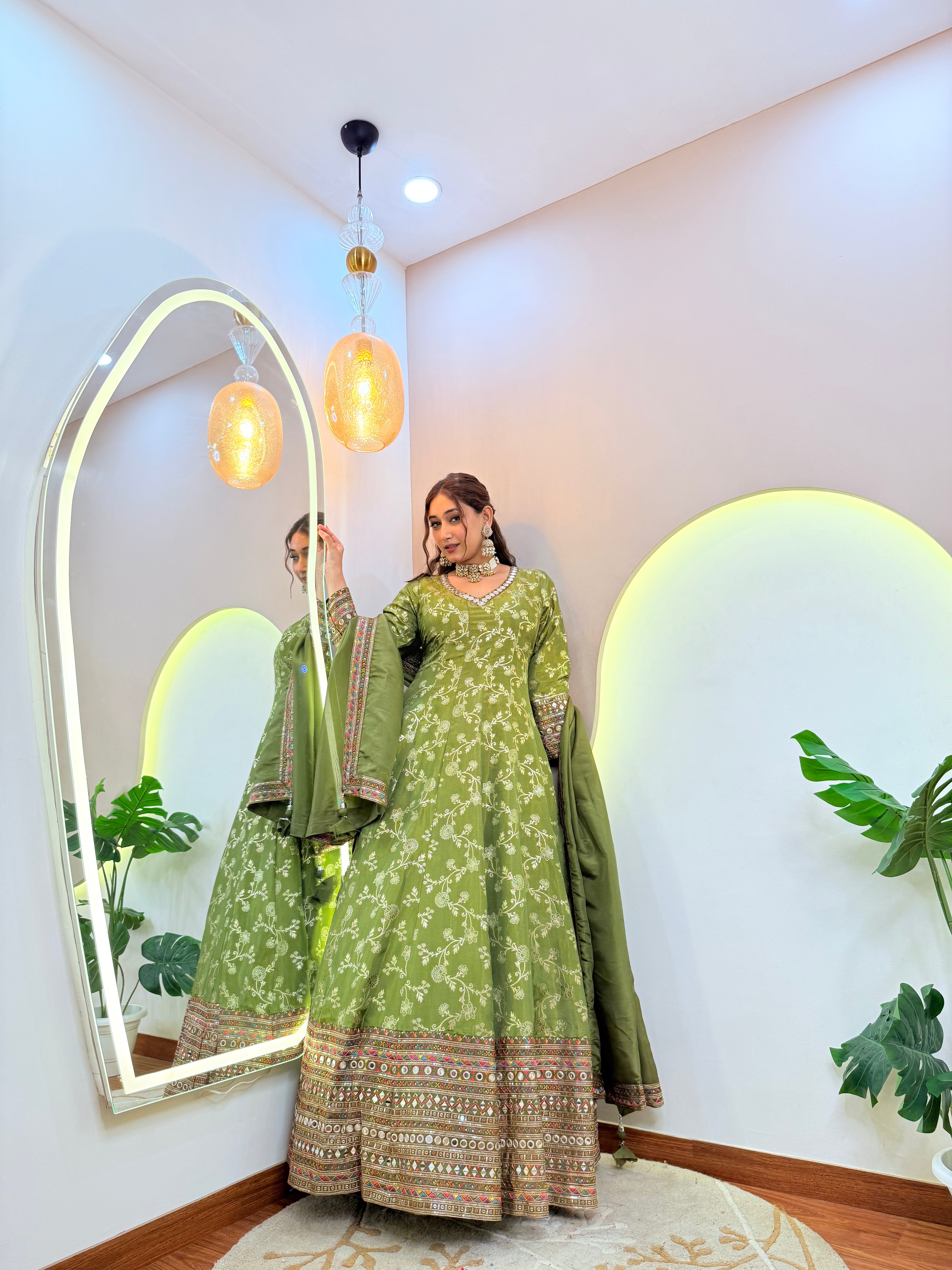 "FARIN" ANARKALI SUIT