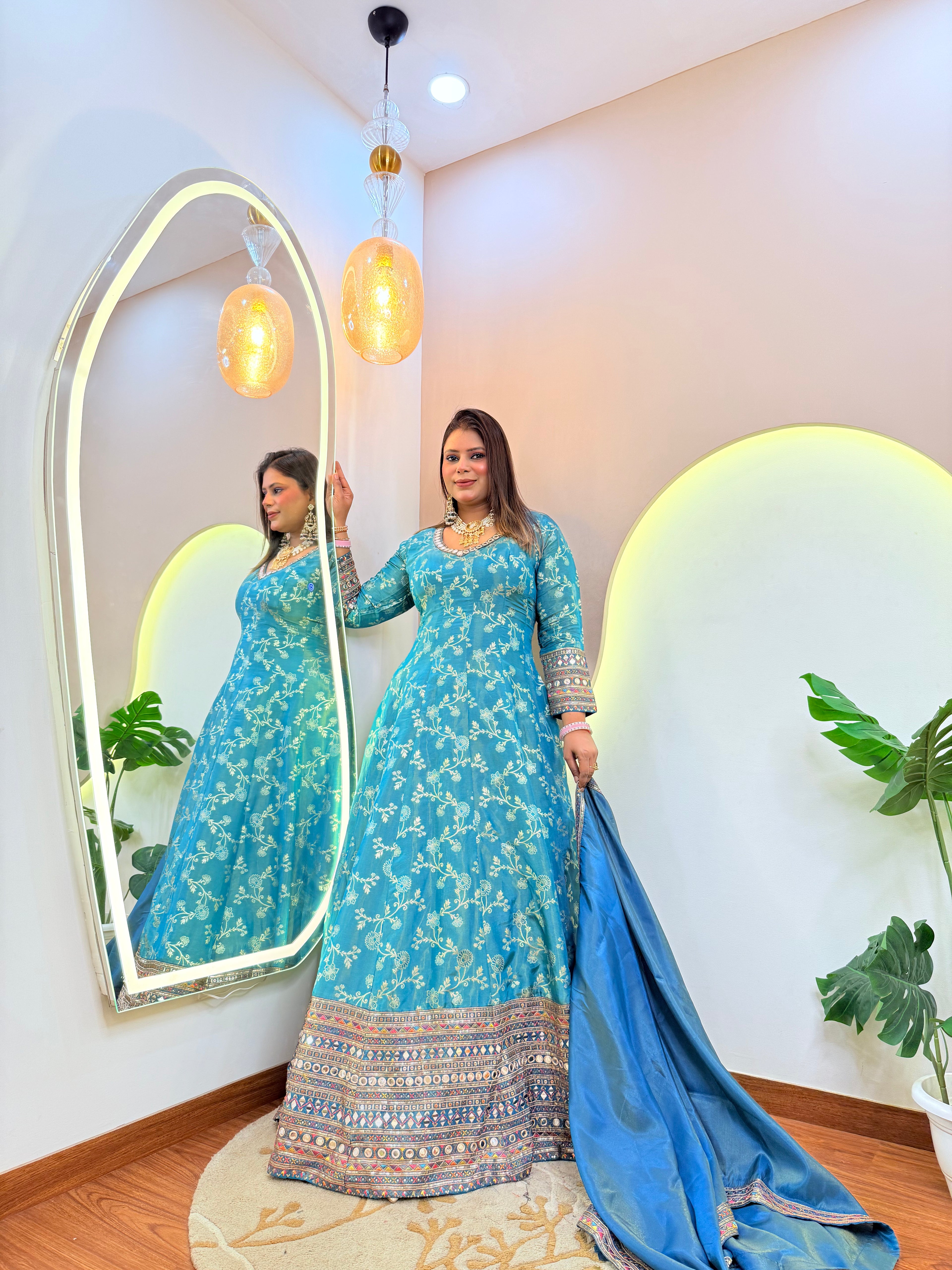 "FARIN" ANARKALI SUIT