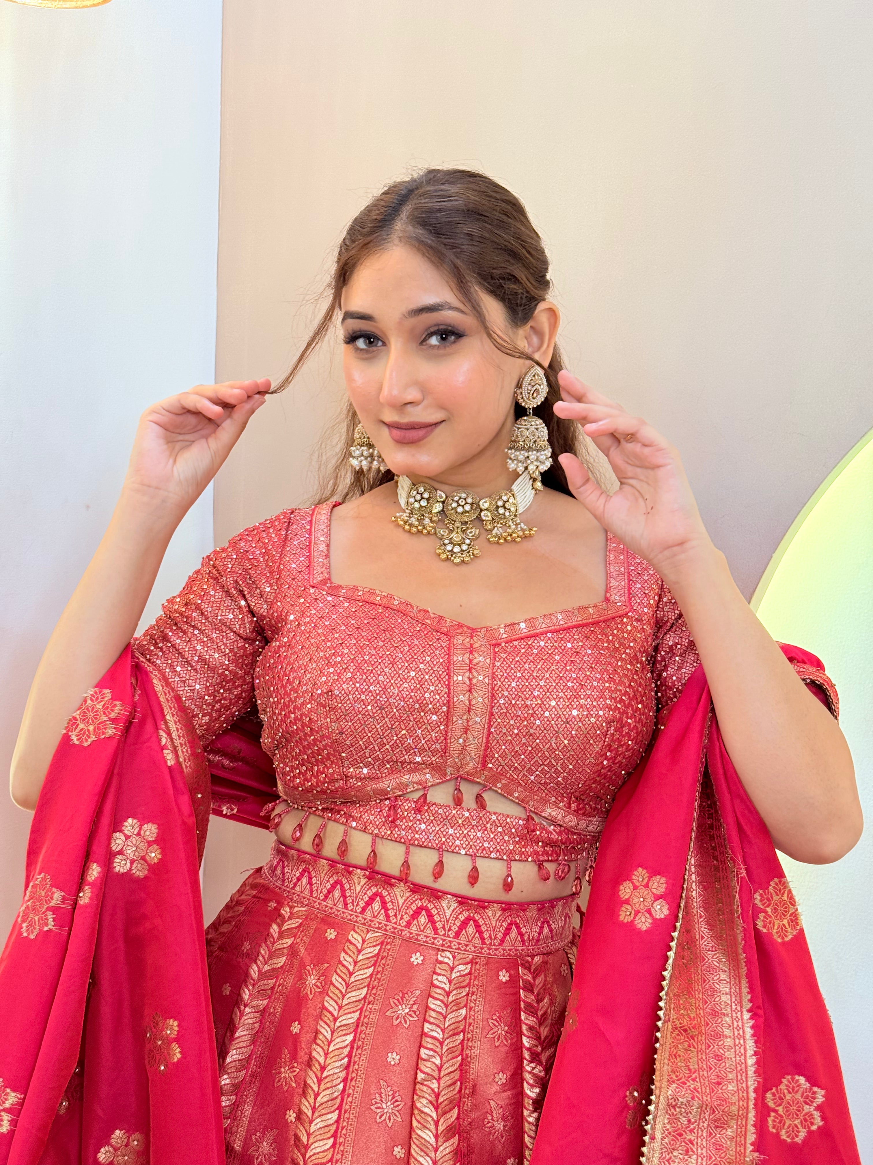 " MAHI" CROP TOP SKIRT