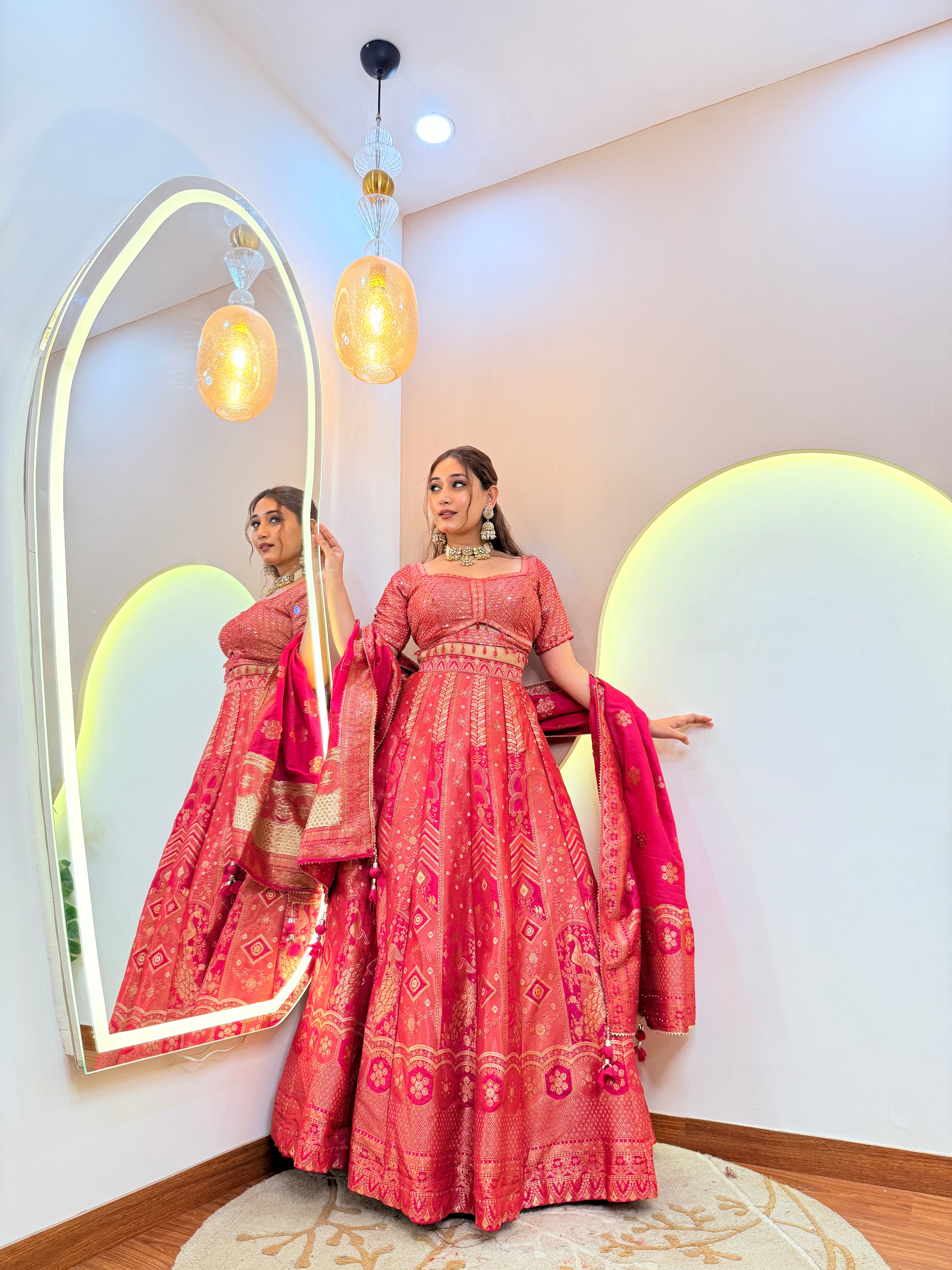 " MAHI" CROP TOP SKIRT