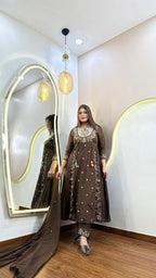 D611  3PC Suit