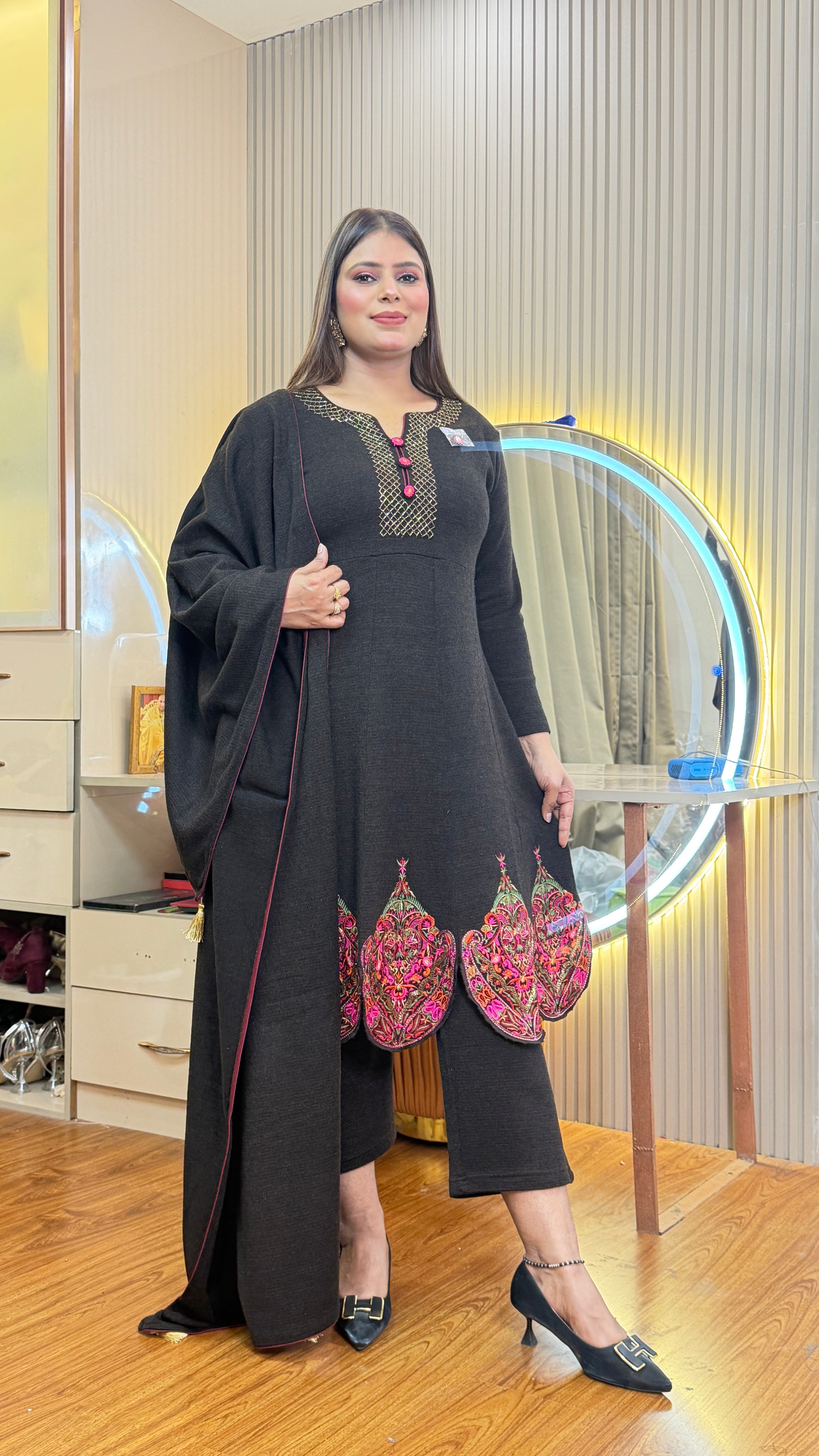 Aw649 WOOLEN 3pc SET