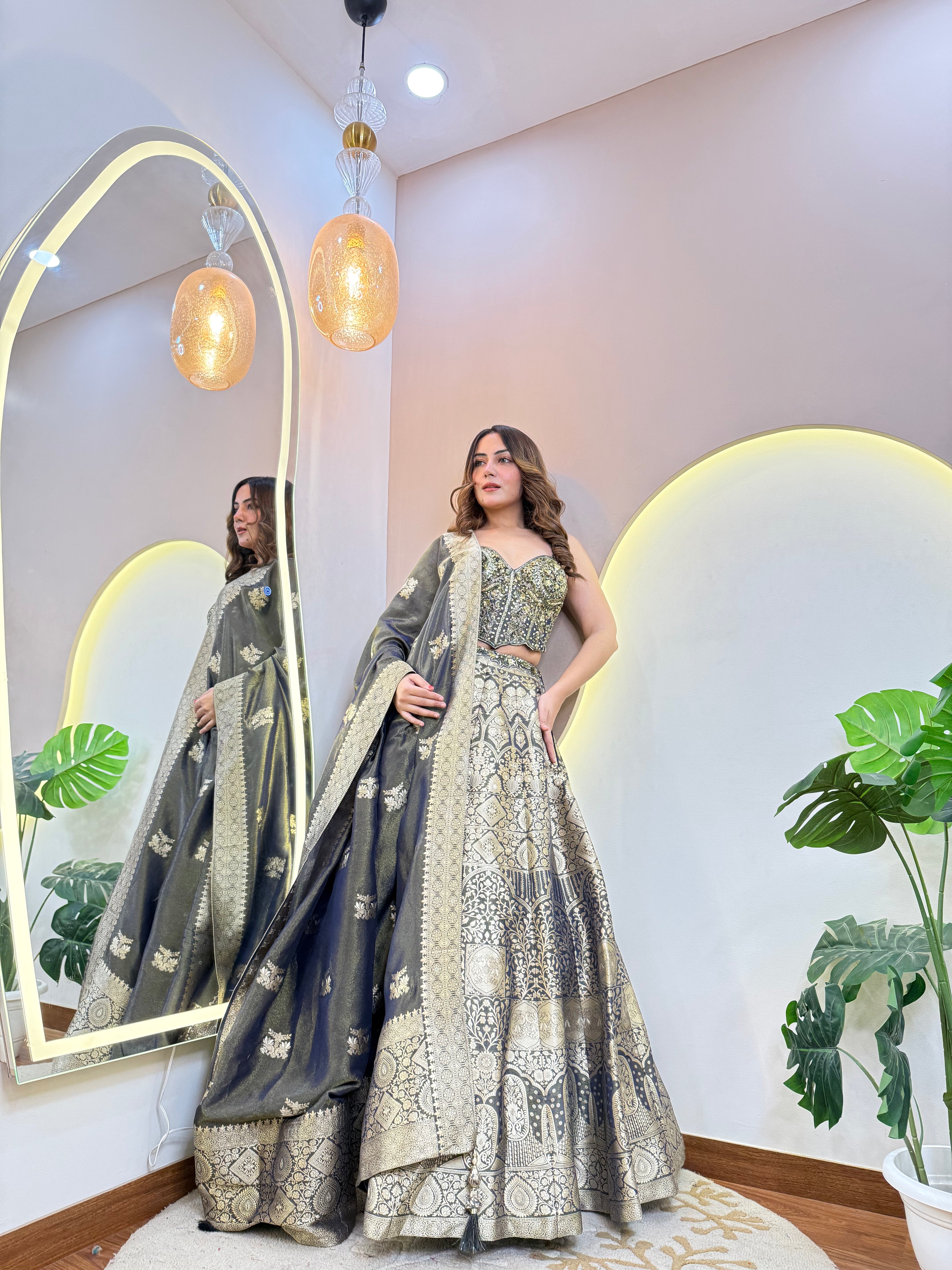 BANARSI SILK OUTFIT CROP TOP SKIRT