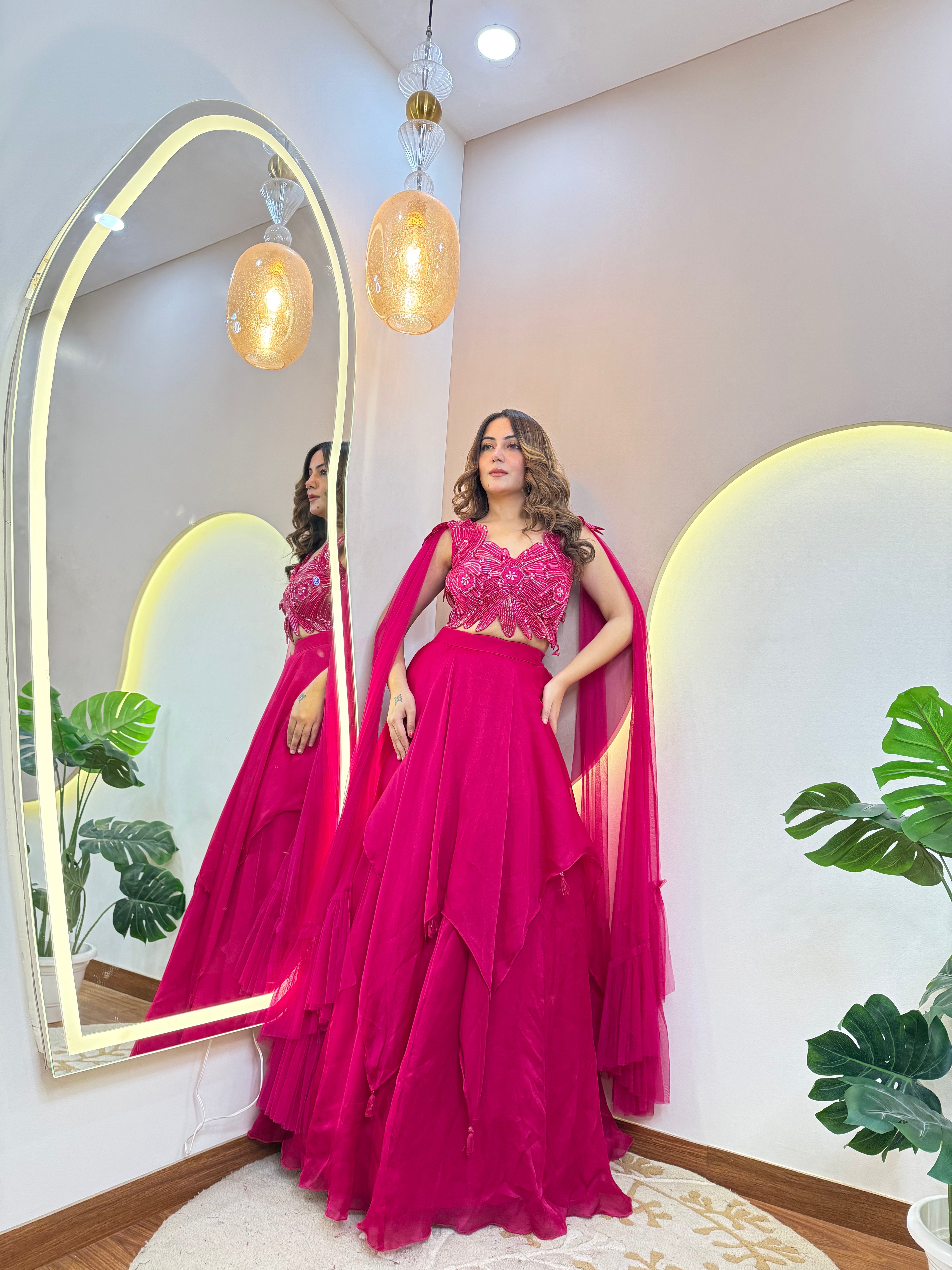 CREPE STYLE  OUTFIT CROP TOP SKIRT