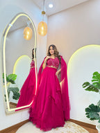 CREPE STYLE  OUTFIT CROP TOP SKIRT