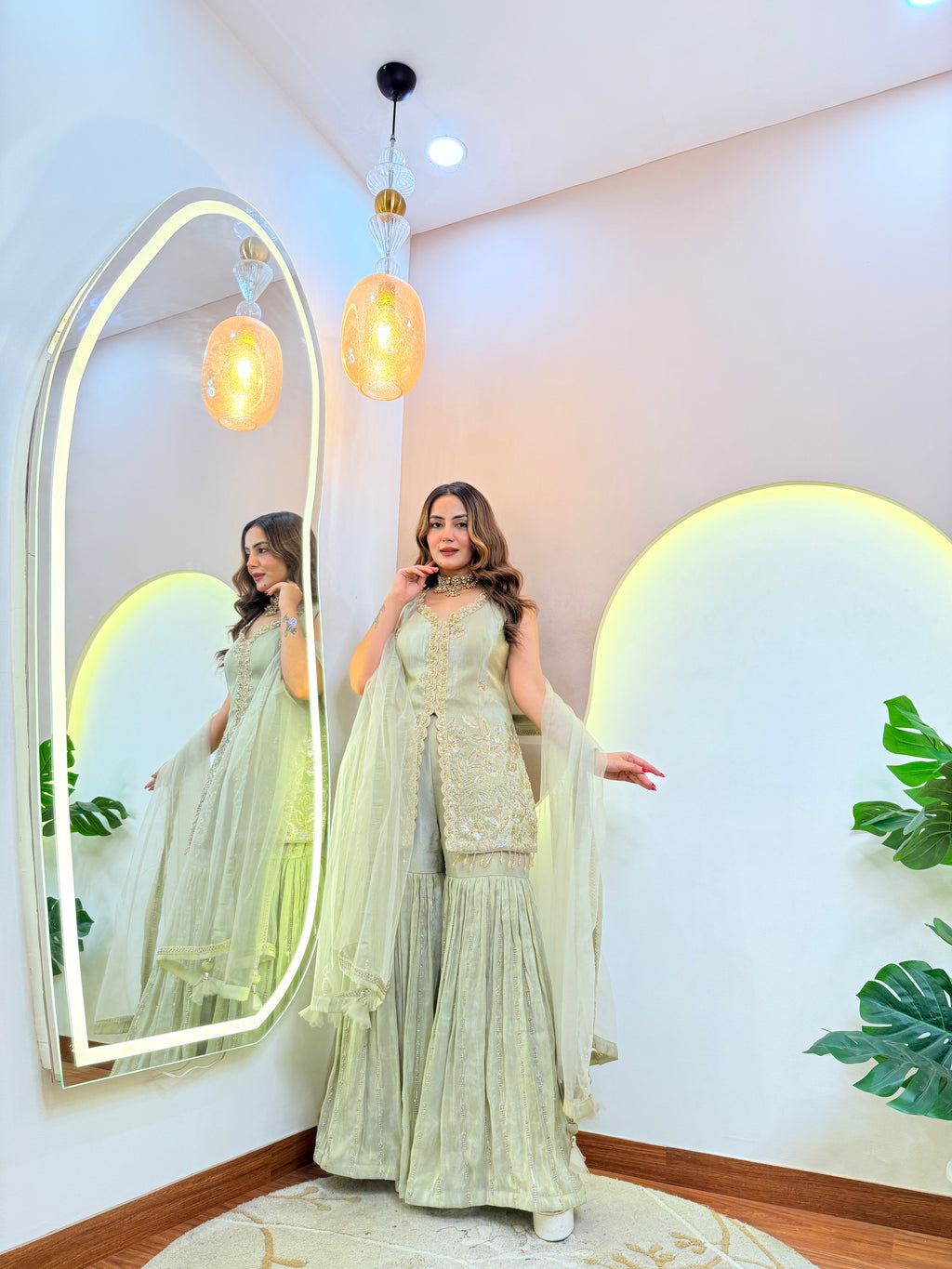 "AARIBA" PARTYWEAR SUIT