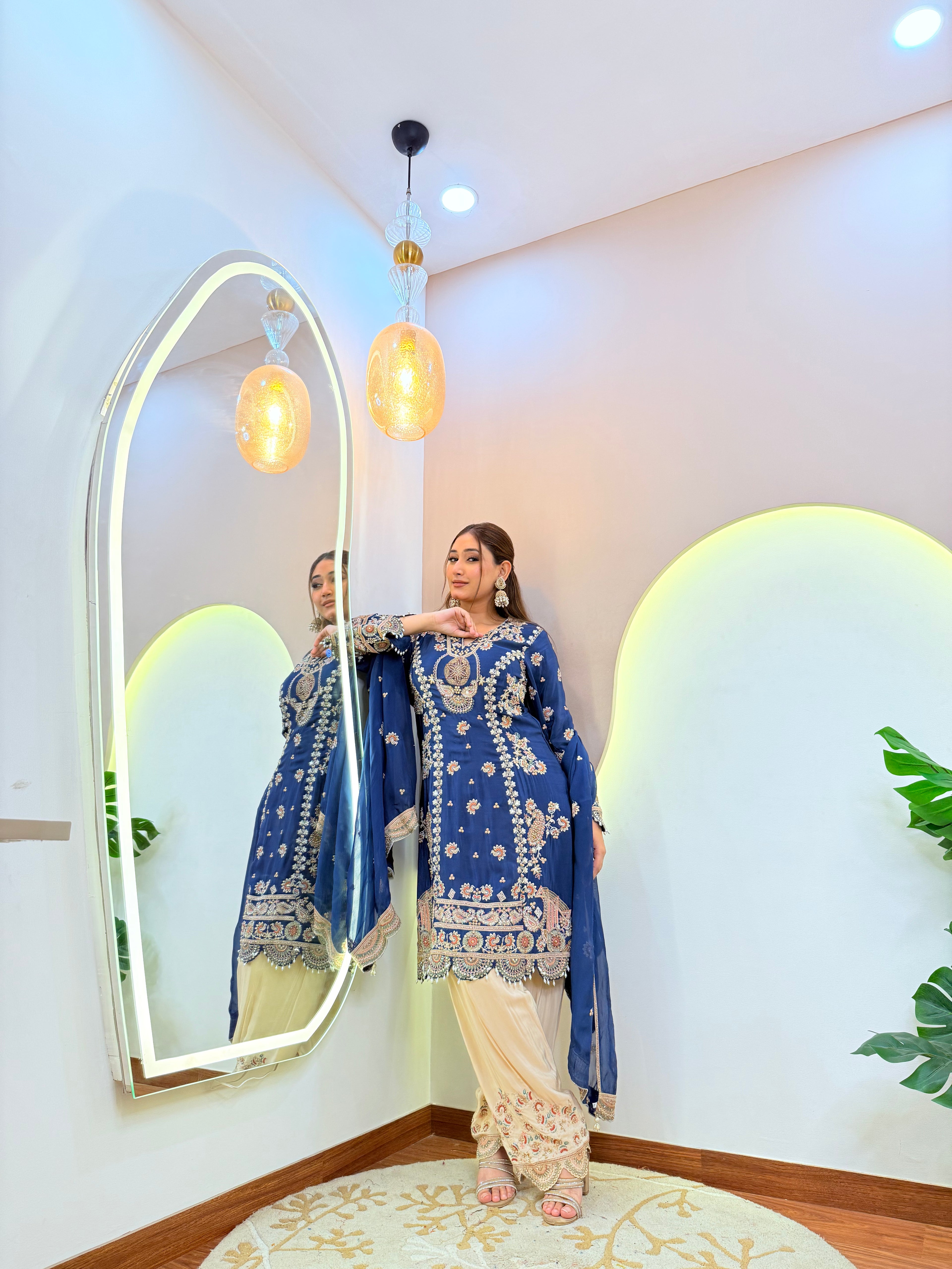 C168 JASMEET – Partywear Suit