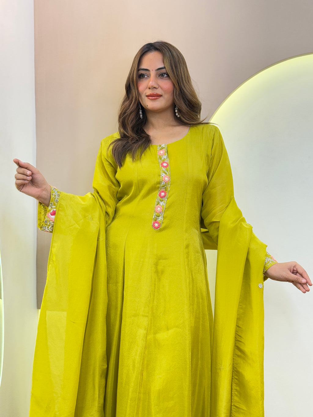 B583 3pc Anarkali set