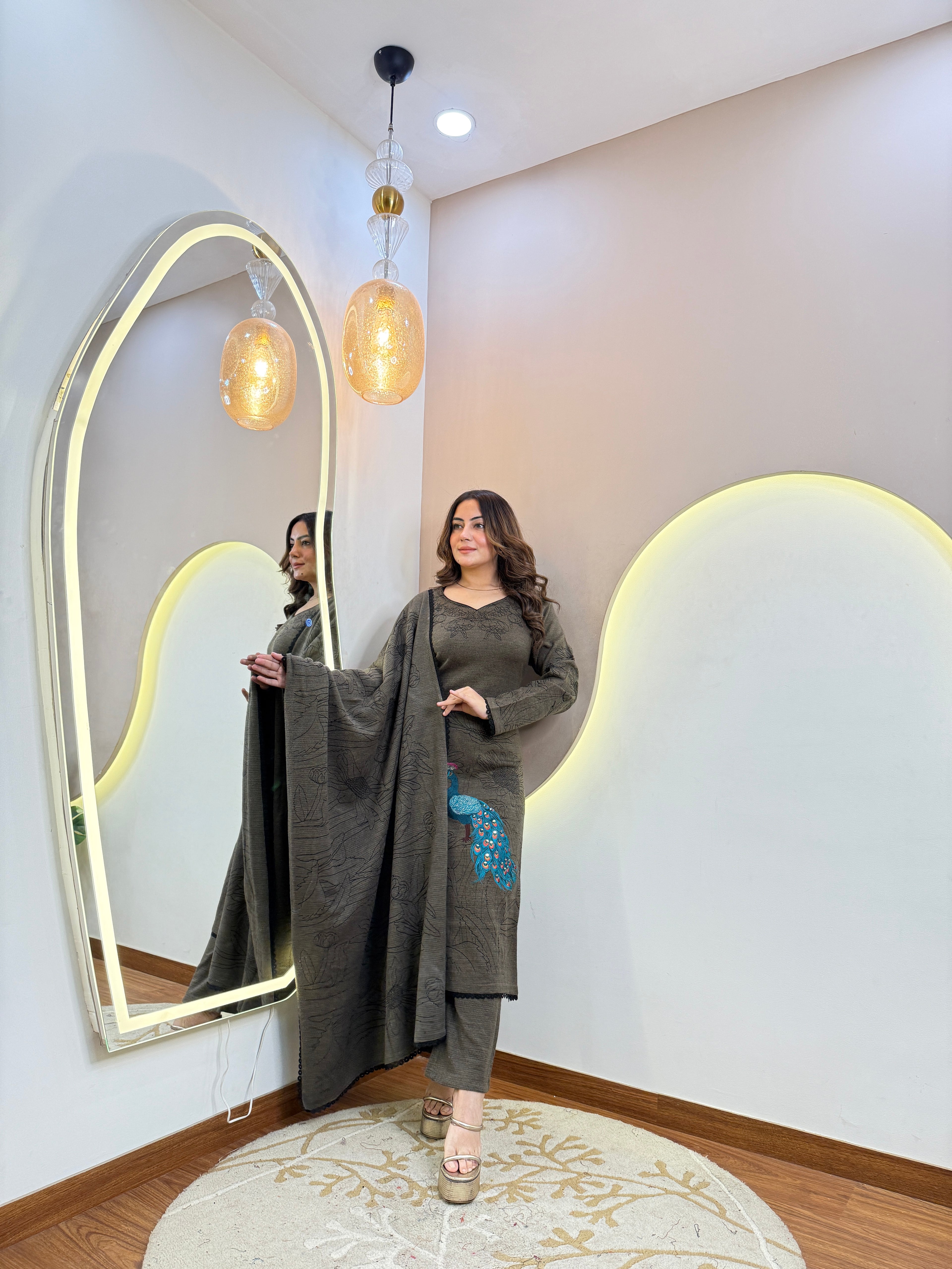 MOUSE COLOUR  OUTFIT WOOLEN 3pc SET