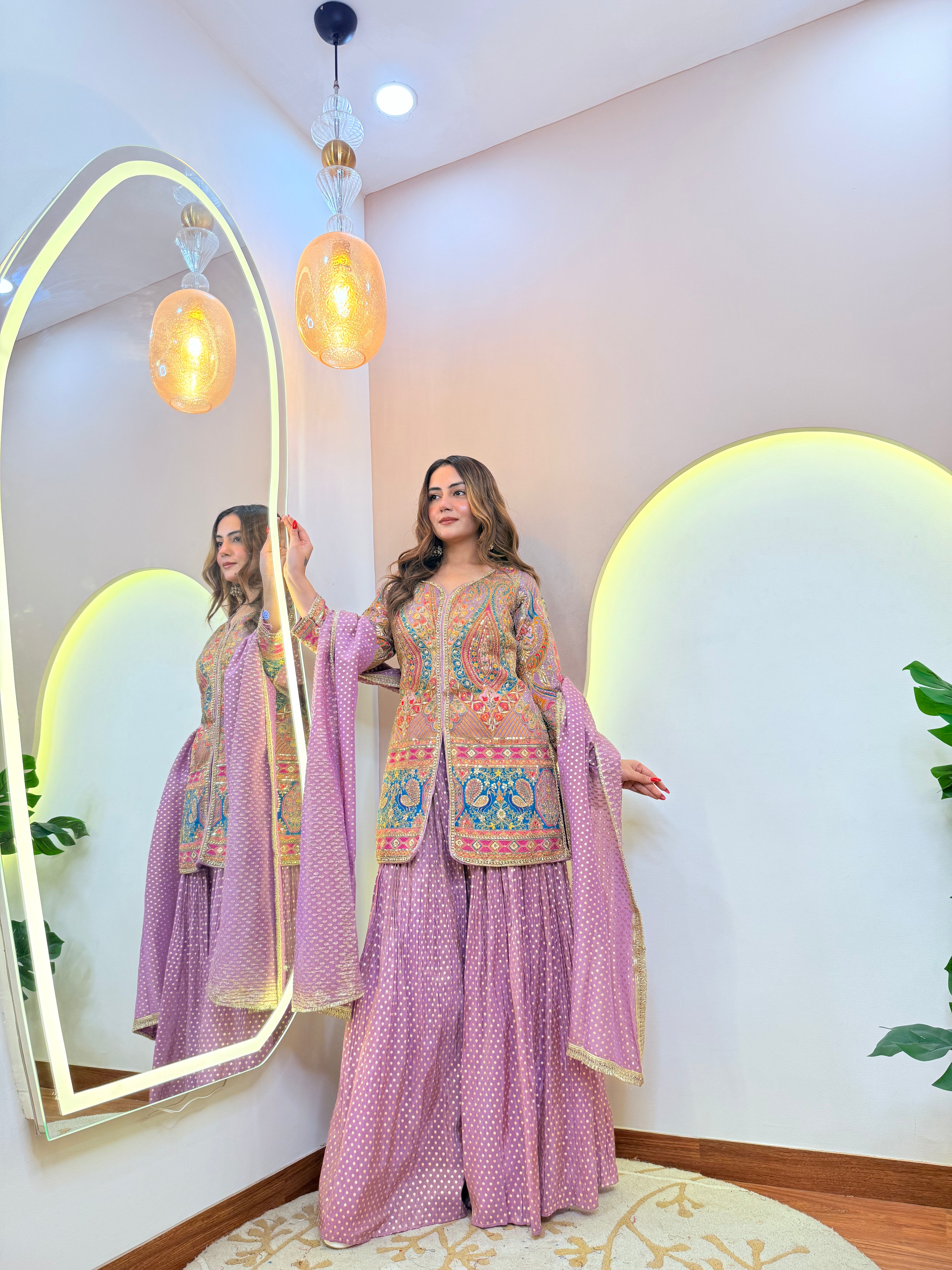 Cd132 DIVYA PARTYWEAR SUIT
