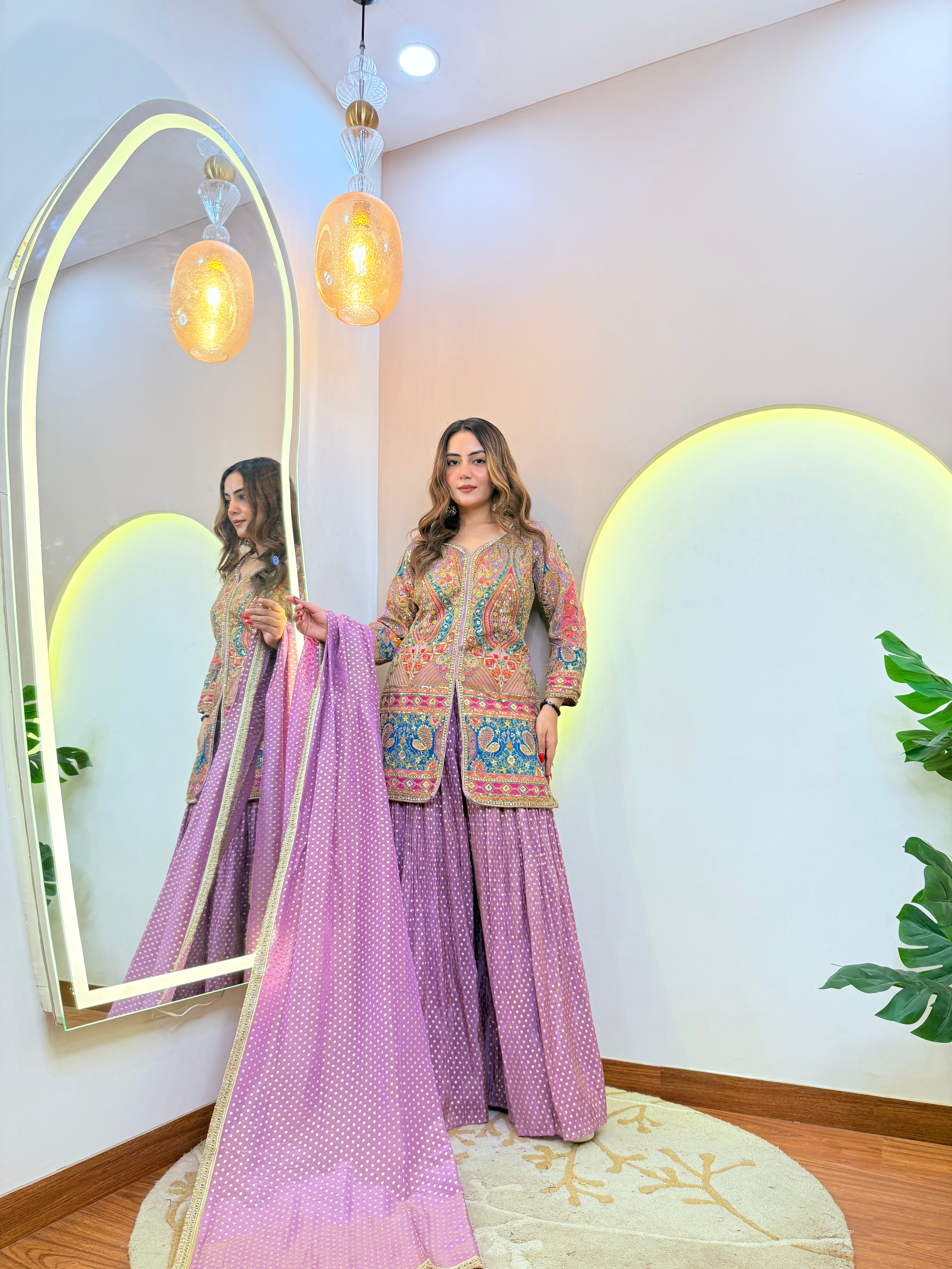 Cd132 DIVYA PARTYWEAR SUIT