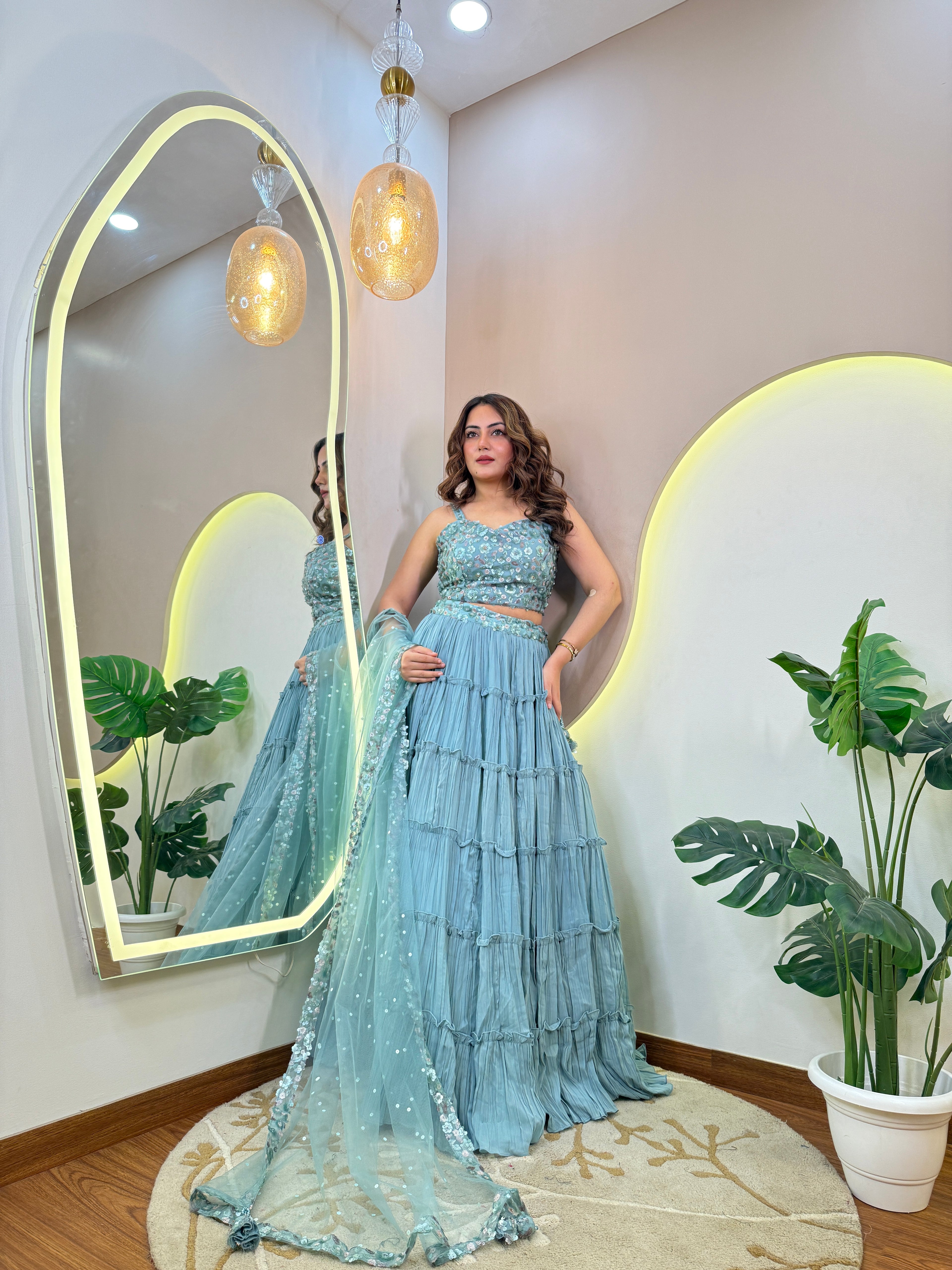 S873   CROP TOP SKIRT