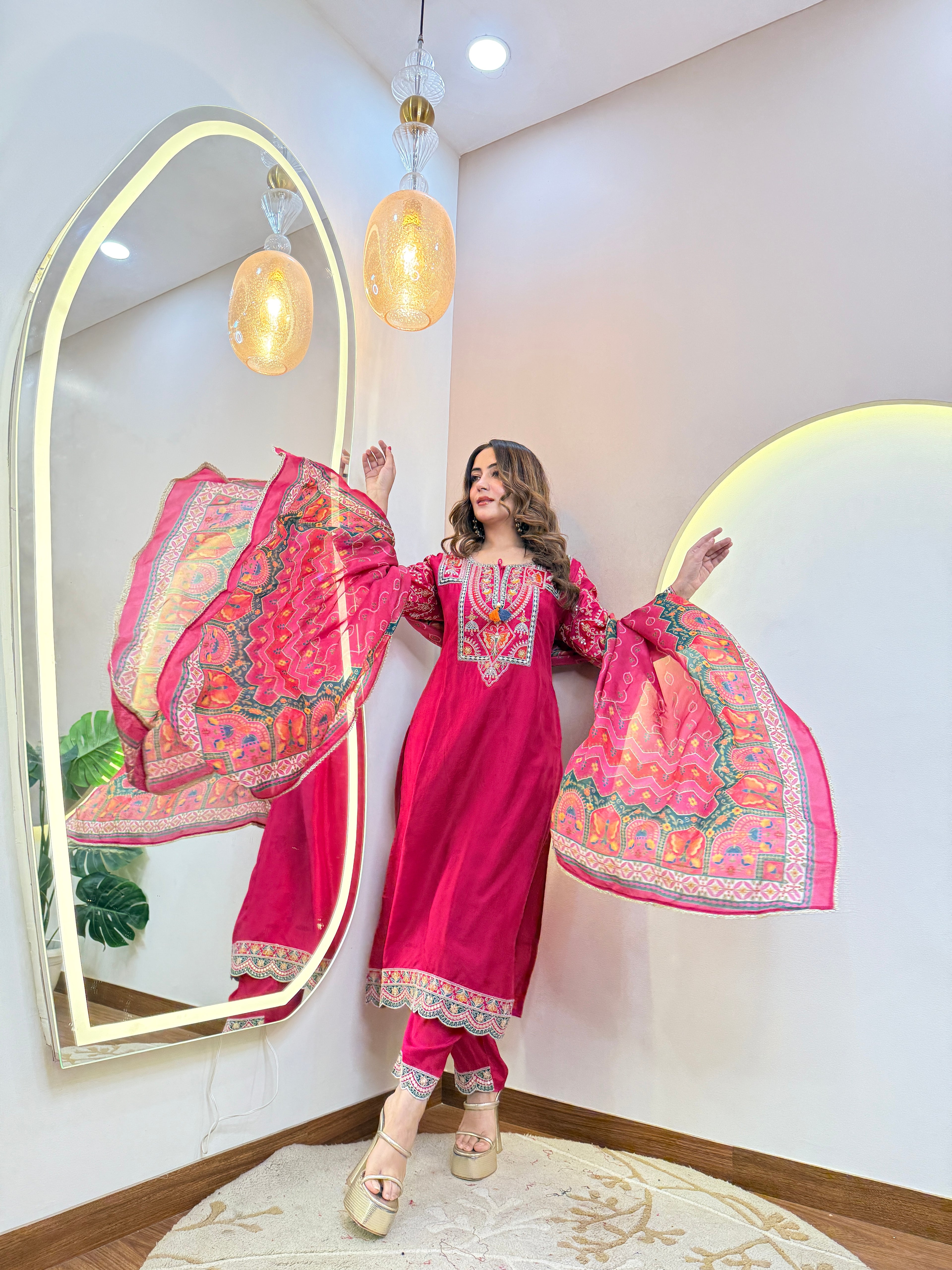 MAGENTA OUTFIT  PANT SUIT