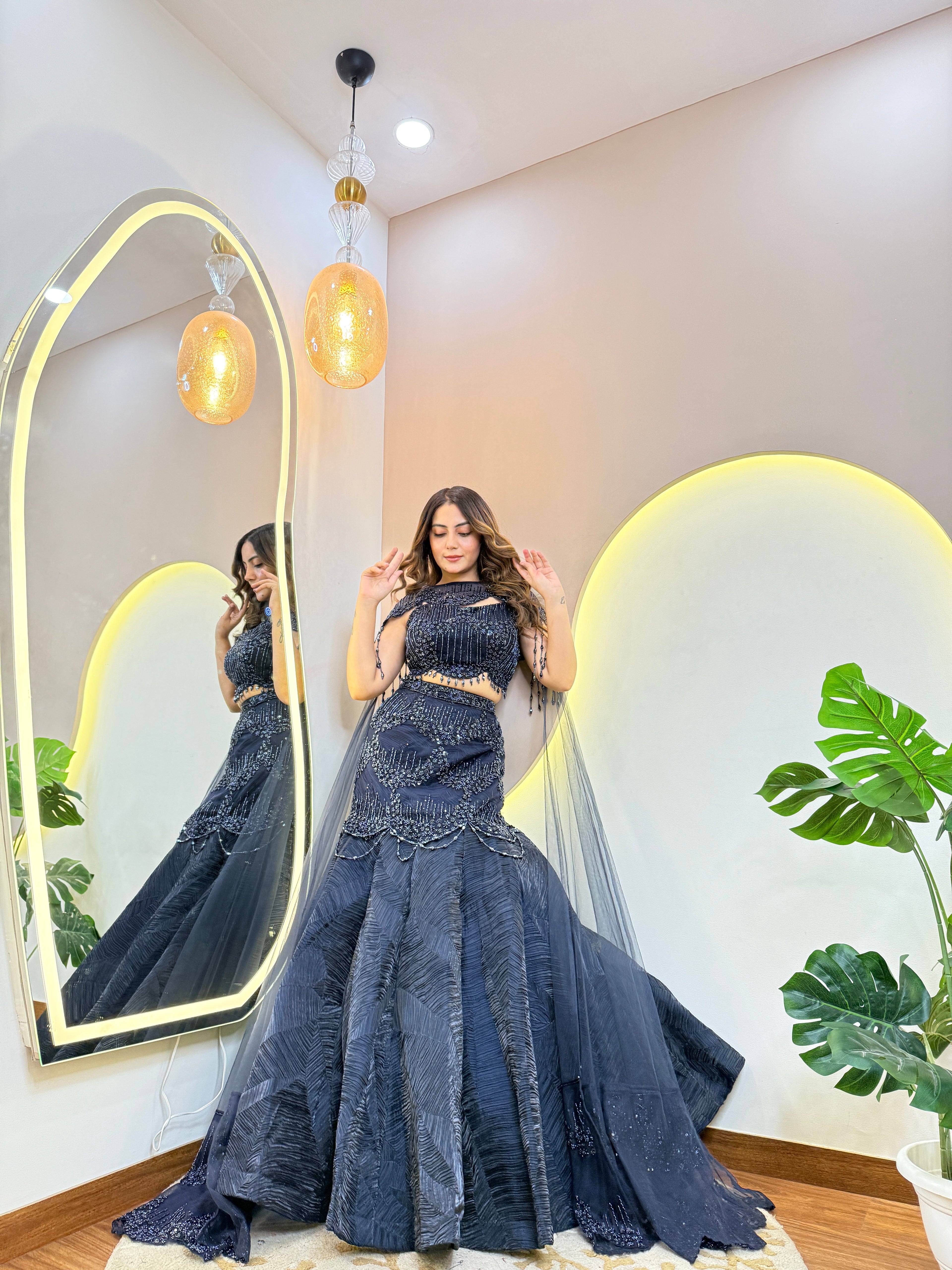 MERMAID STYLE  OUTFIT " CROP TOP SKIRT