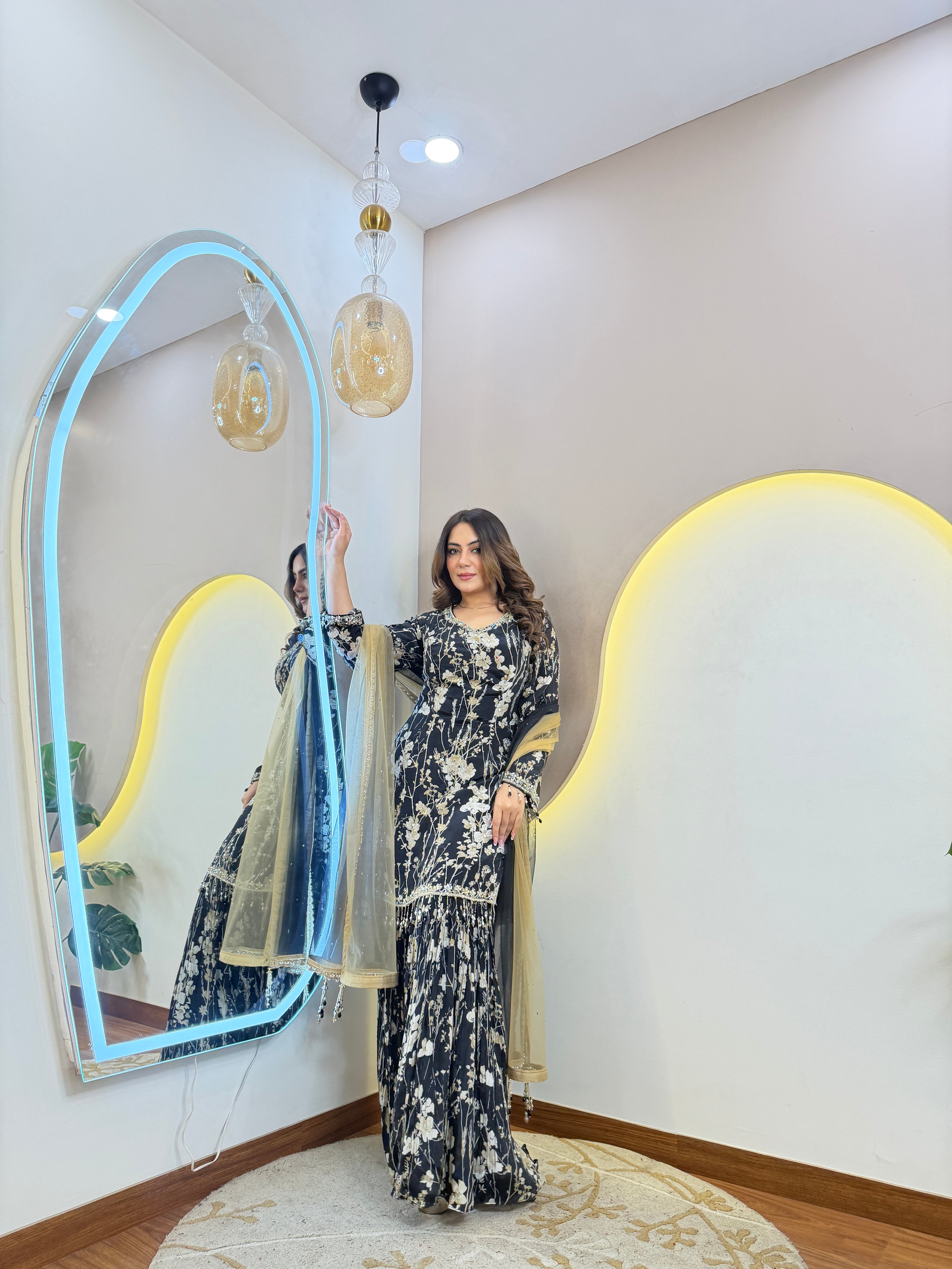 D156   SHARARA SUIT