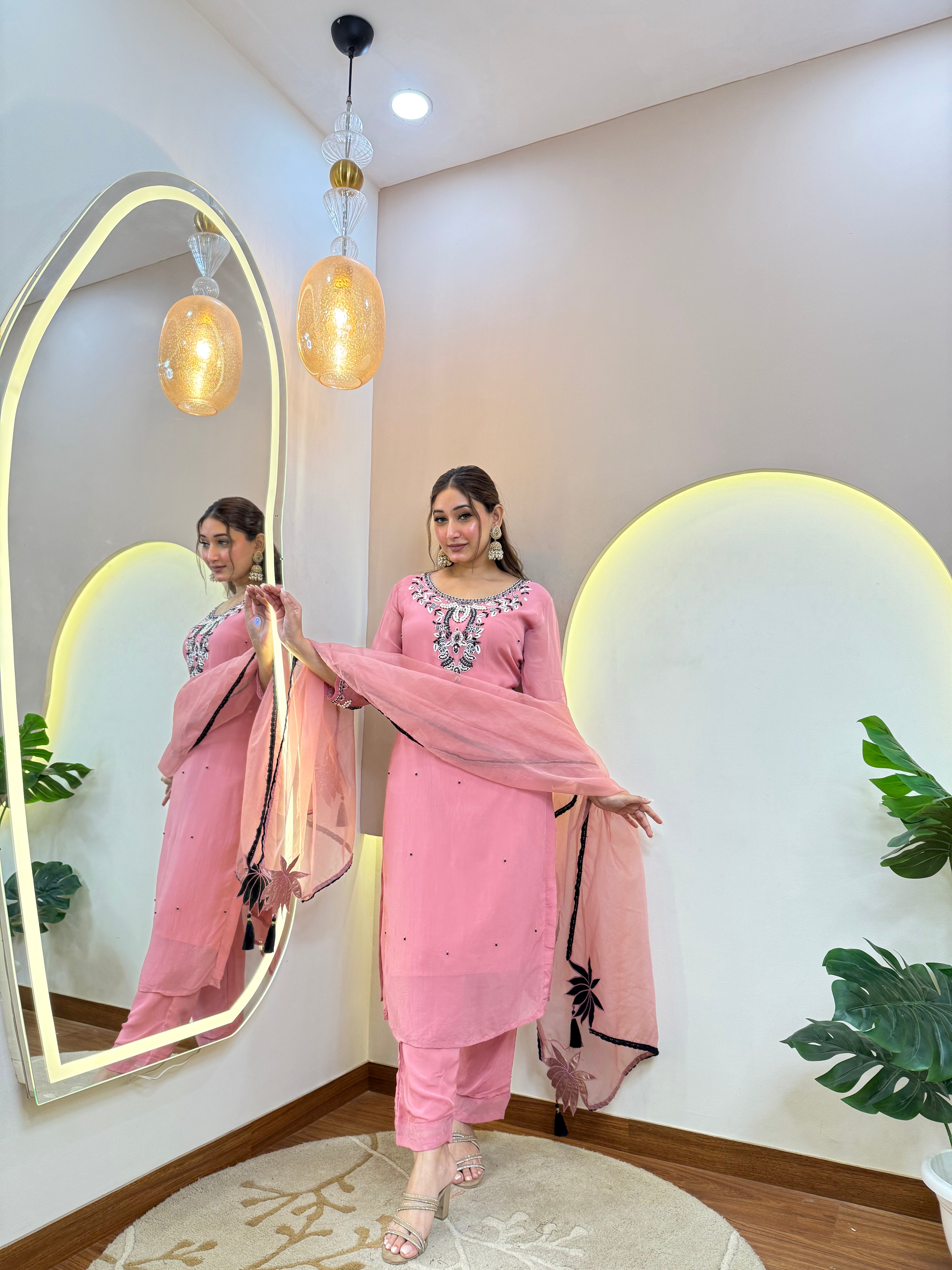 "ELIZA  " 3 PC SUITE