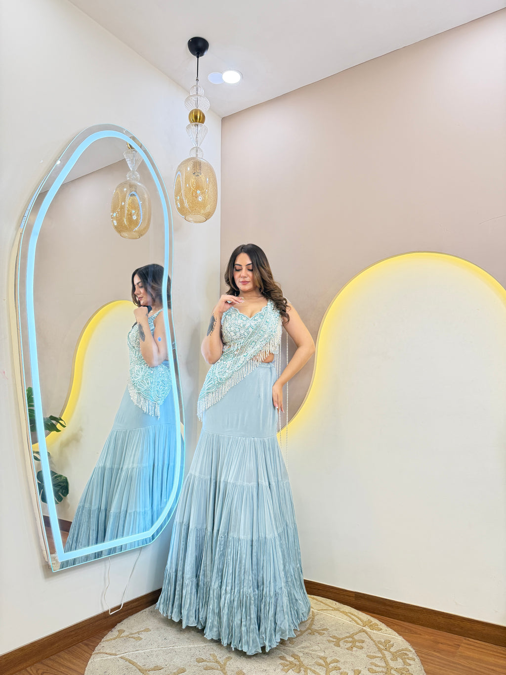 D163  CROP TOP SKIRT